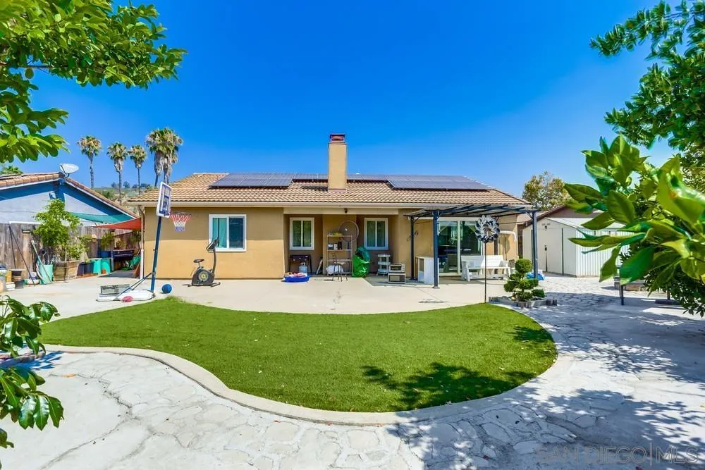 https://cdn.realtyfeed.com/cdn/127/250036571/17de9965c5fcd298b21c07c59bb490d0.webp