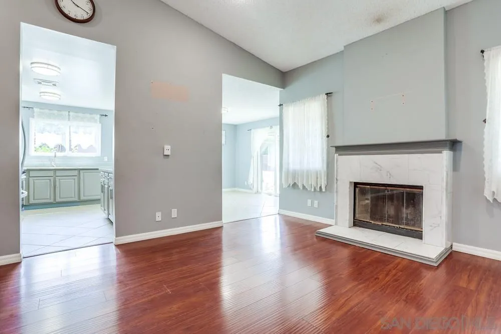 https://cdn.realtyfeed.com/cdn/127/250036571/9b58471ce9a84190ac09bbbf990041fa.webp