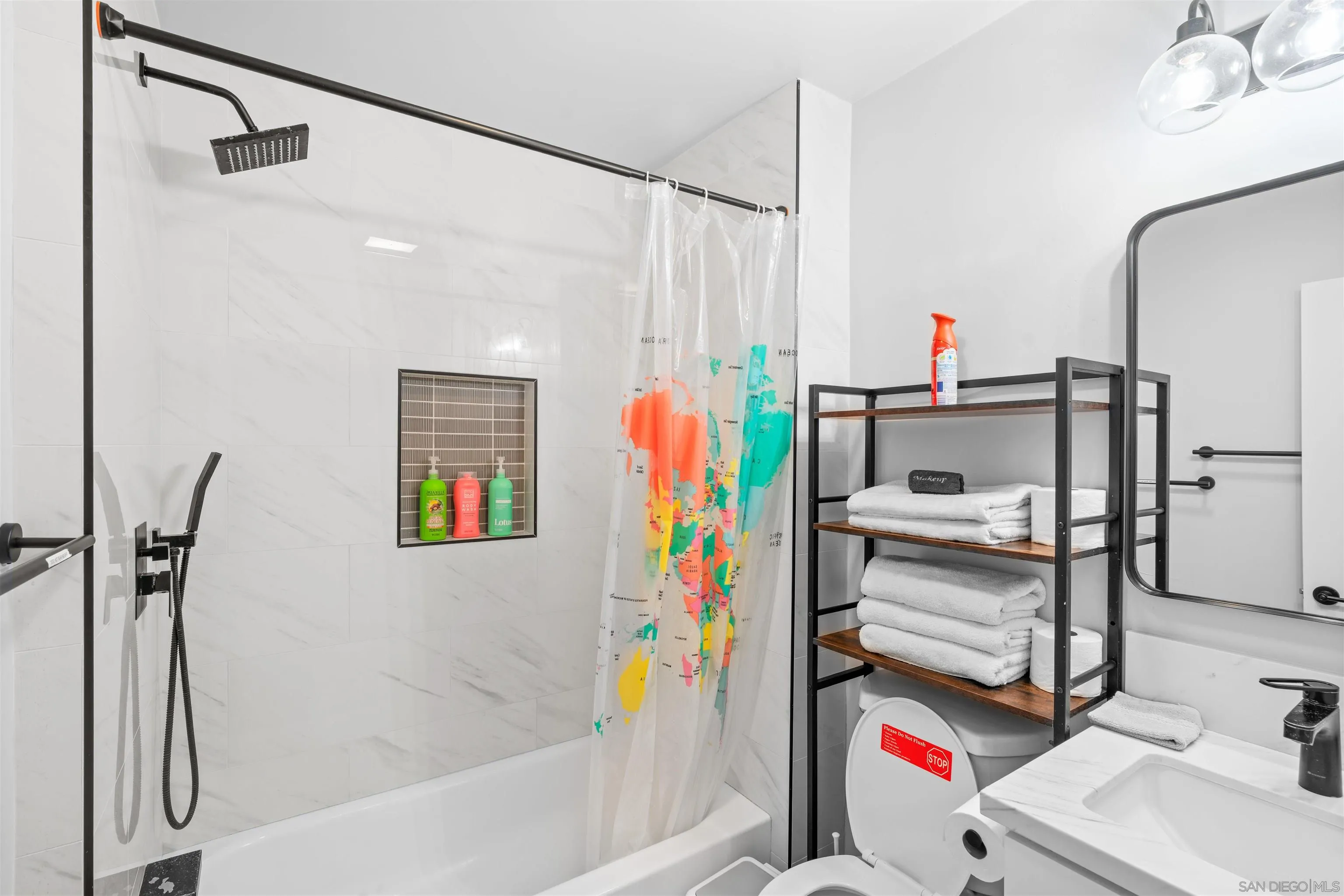 https://cdn.realtyfeed.com/cdn/127/250036575/ca009476ab9a2e7e340c1243e6fe99ae.webp