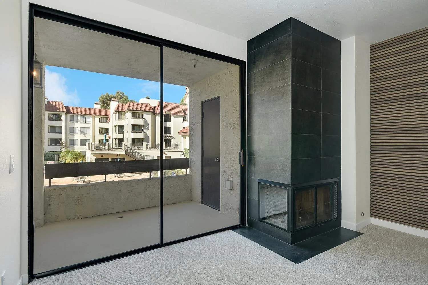 https://cdn.realtyfeed.com/cdn/127/250036577/161eb78487107748f5b3cca9acf8be98.webp