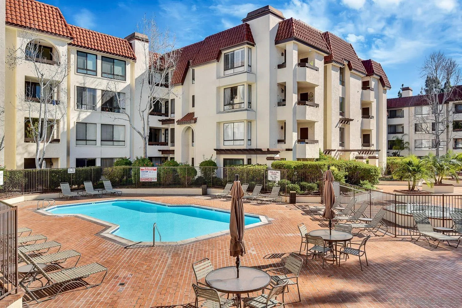 https://cdn.realtyfeed.com/cdn/127/250036577/e3c5c6463c8ee4b6c6c46428e546bfa9.webp