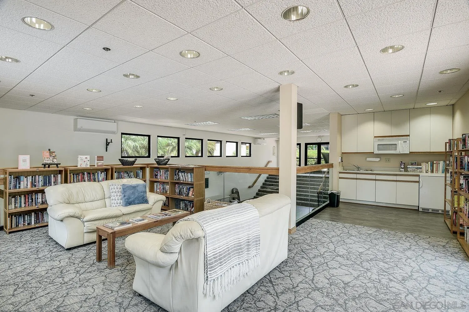 https://cdn.realtyfeed.com/cdn/127/250036577/e7bac6a96c87429247dfb3324bec07fc.webp