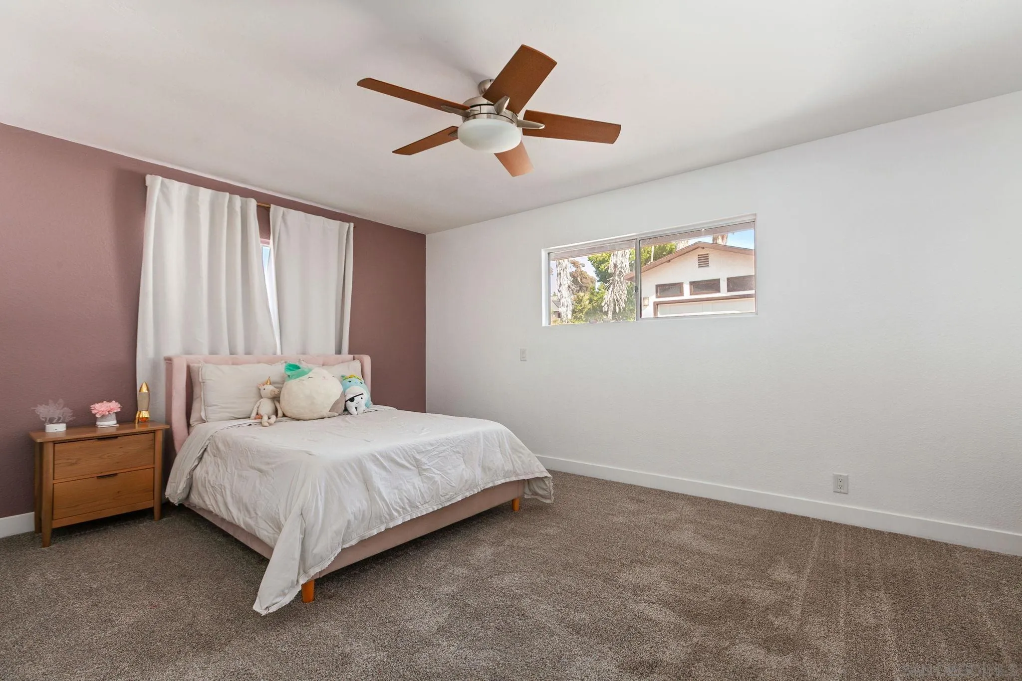 https://cdn.realtyfeed.com/cdn/127/250036579/1720fb14760f3bf7c56c17b45a3e1a8d.webp