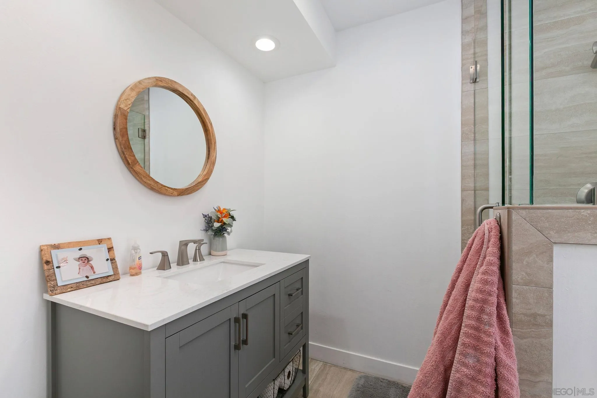 https://cdn.realtyfeed.com/cdn/127/250036579/b4c2cc6a68729a57cbf81c92a9d5324d.webp