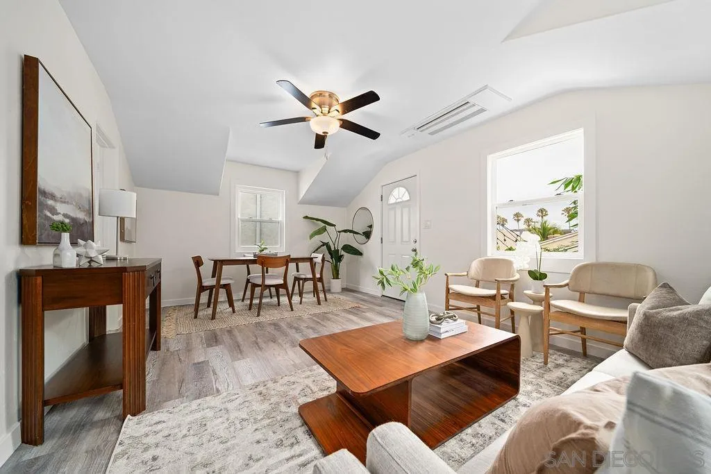 https://cdn.realtyfeed.com/cdn/127/250036581/6c7f7ea88f0724ab27af8f4abf087e9a.webp