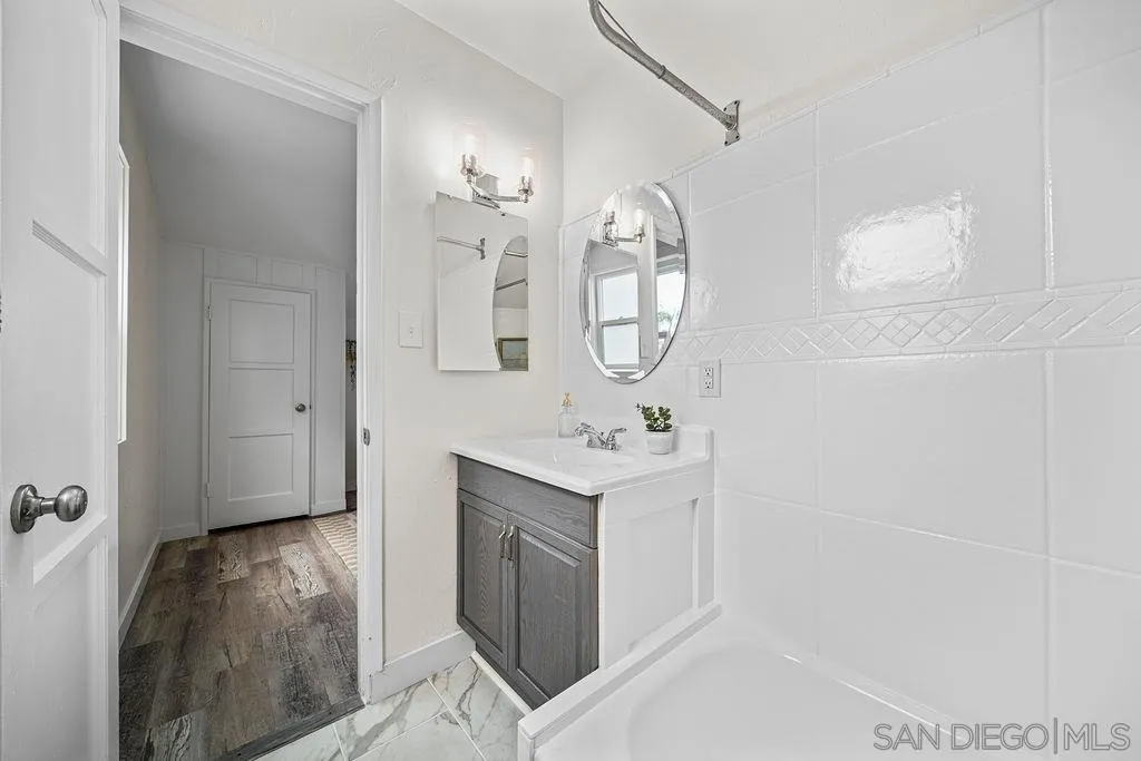 https://cdn.realtyfeed.com/cdn/127/250036581/88c99373c86e7fe29891c6a79b0b8ff3.webp