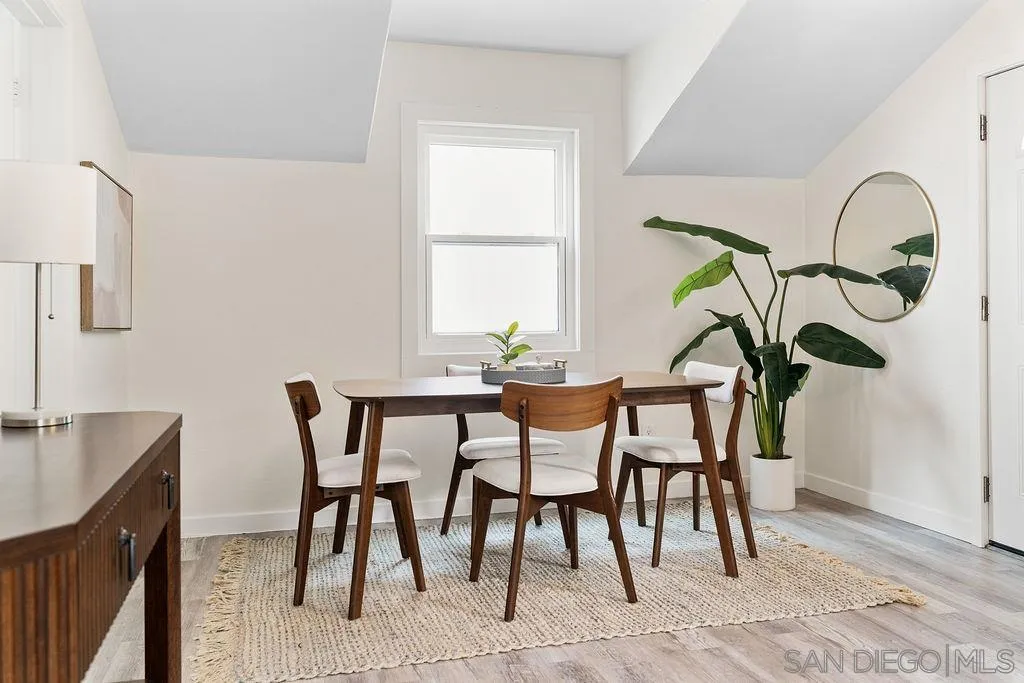 https://cdn.realtyfeed.com/cdn/127/250036581/ddc03c8ea47889b88d7c4e3c9b947f6f.webp