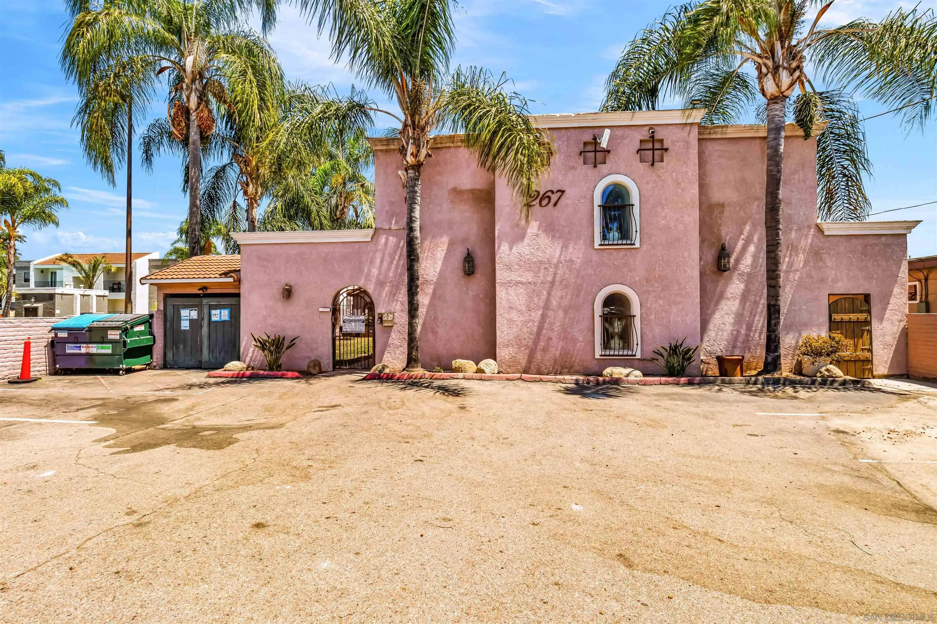 https://cdn.realtyfeed.com/cdn/127/250036583/392fb8ace71b0d4affbb38a204822dd8.webp