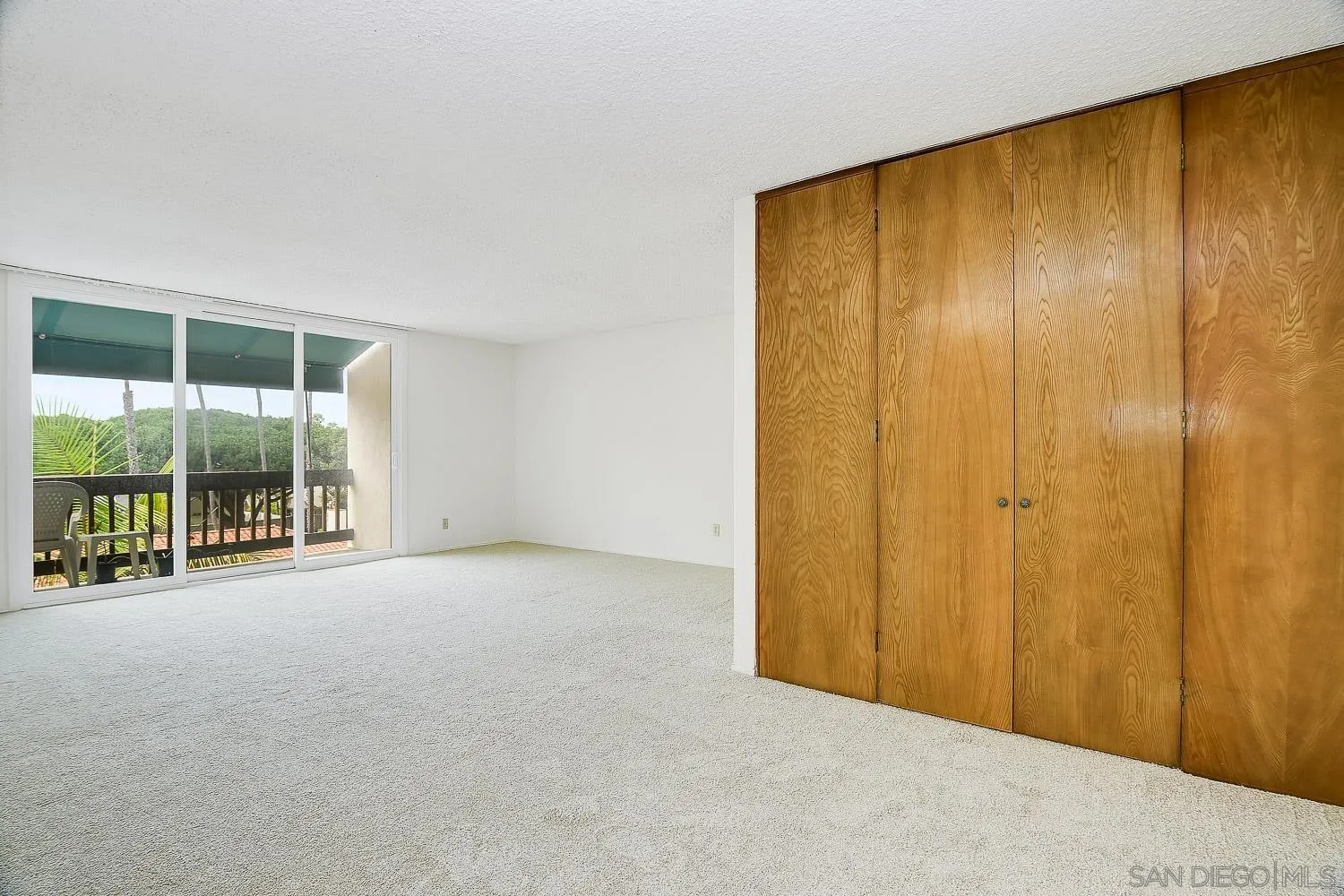 https://cdn.realtyfeed.com/cdn/127/250036584/02d0932f6920a964dac6319788f38afd.webp