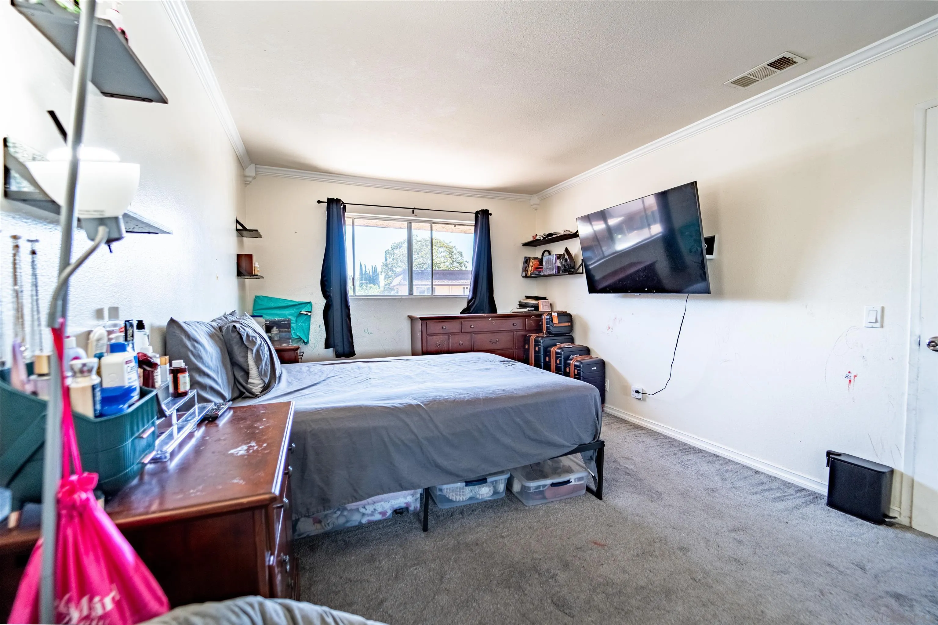 https://cdn.realtyfeed.com/cdn/127/250036586/85c179996e43bec77e53f37a47cb2500.webp