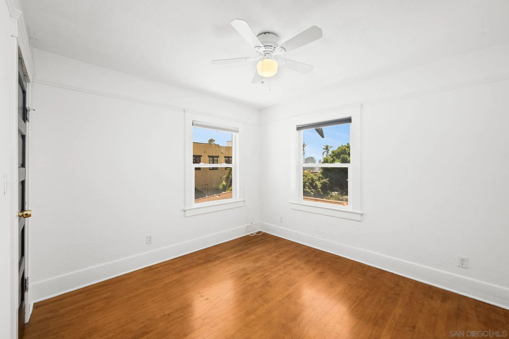 https://cdn.realtyfeed.com/cdn/127/250036588/4263ec4f8bff0a07ede465ffa689e7d7.webp