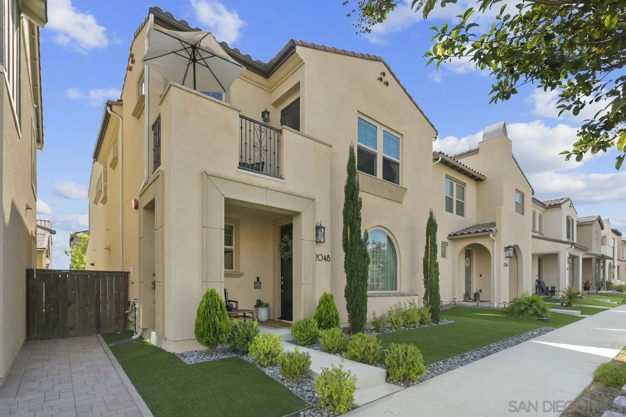 https://cdn.realtyfeed.com/cdn/127/250036592/18342c1e282a9d5b54799303af0affa4.webp