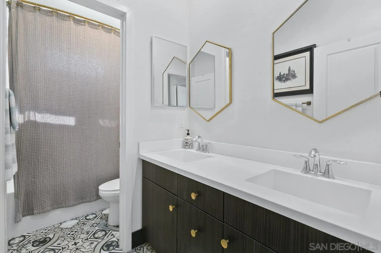 https://cdn.realtyfeed.com/cdn/127/250036592/3bf8eb661c9bbf0f5aadd5b058d77167.webp