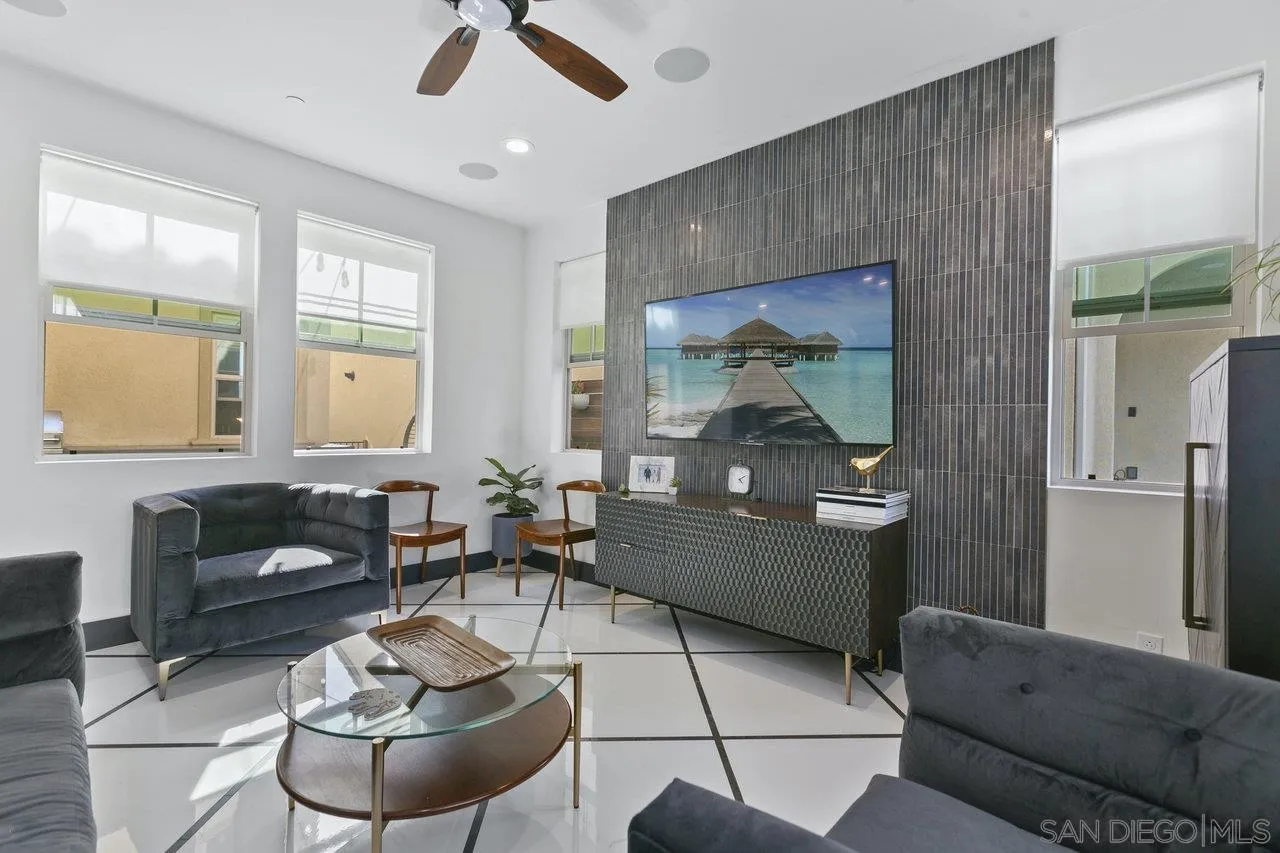 https://cdn.realtyfeed.com/cdn/127/250036592/4f6f445354f0ce4ec30bf68937022835.webp