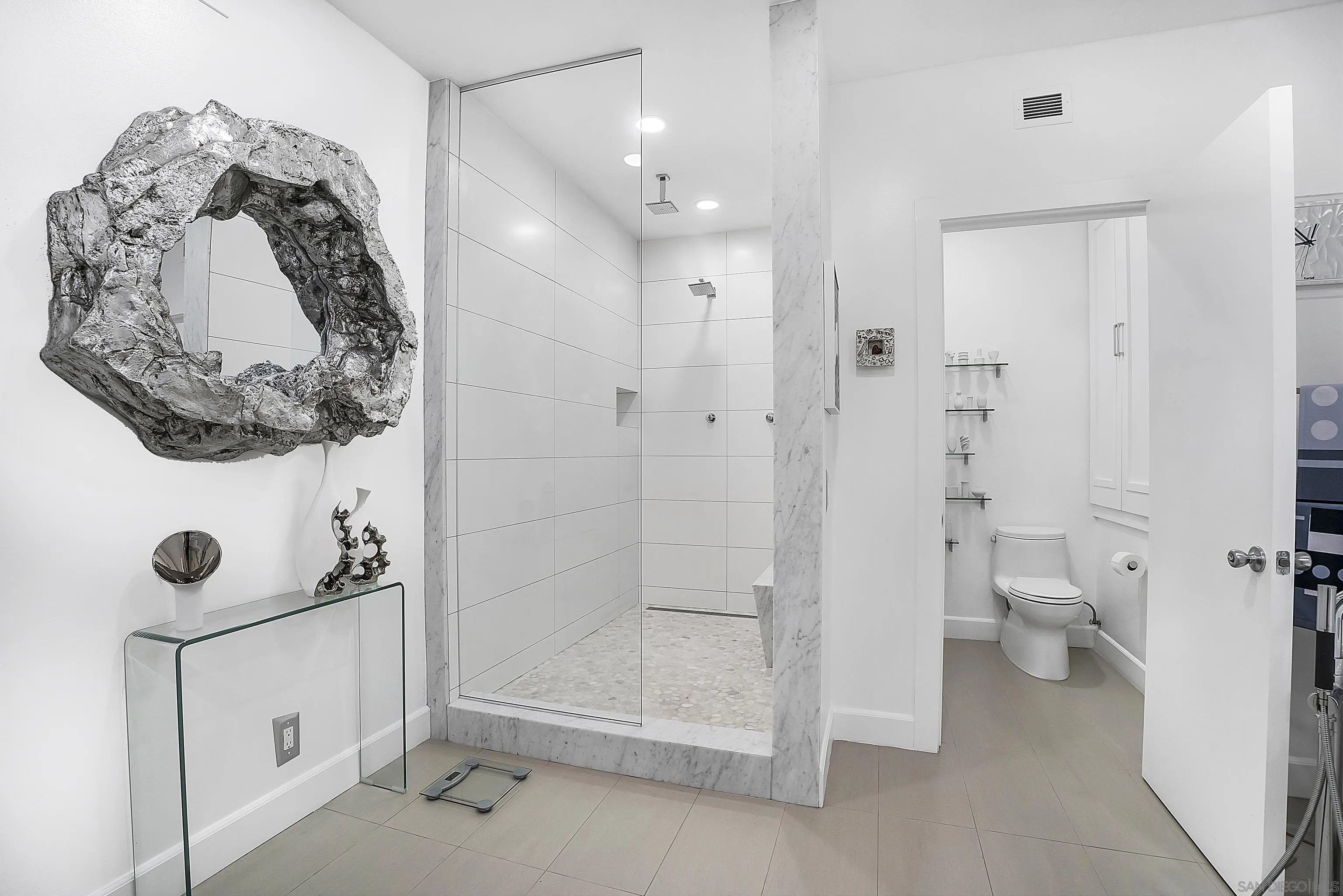 https://cdn.realtyfeed.com/cdn/127/250036599/d3850dfda9d7844440adbf832ee87fd6.webp
