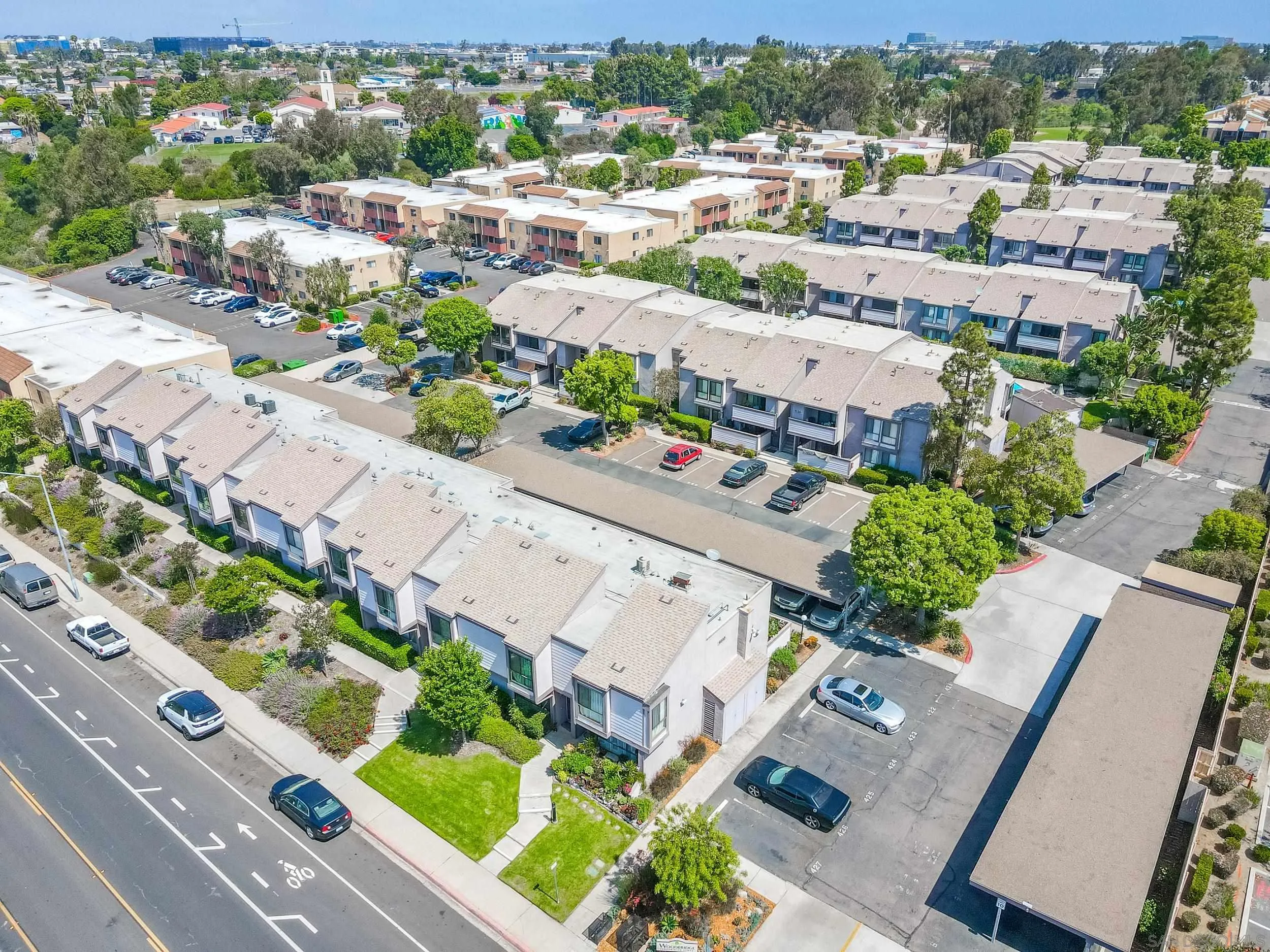 https://cdn.realtyfeed.com/cdn/127/250036601/3931f906b73d5448113045f6f4f66da1.webp