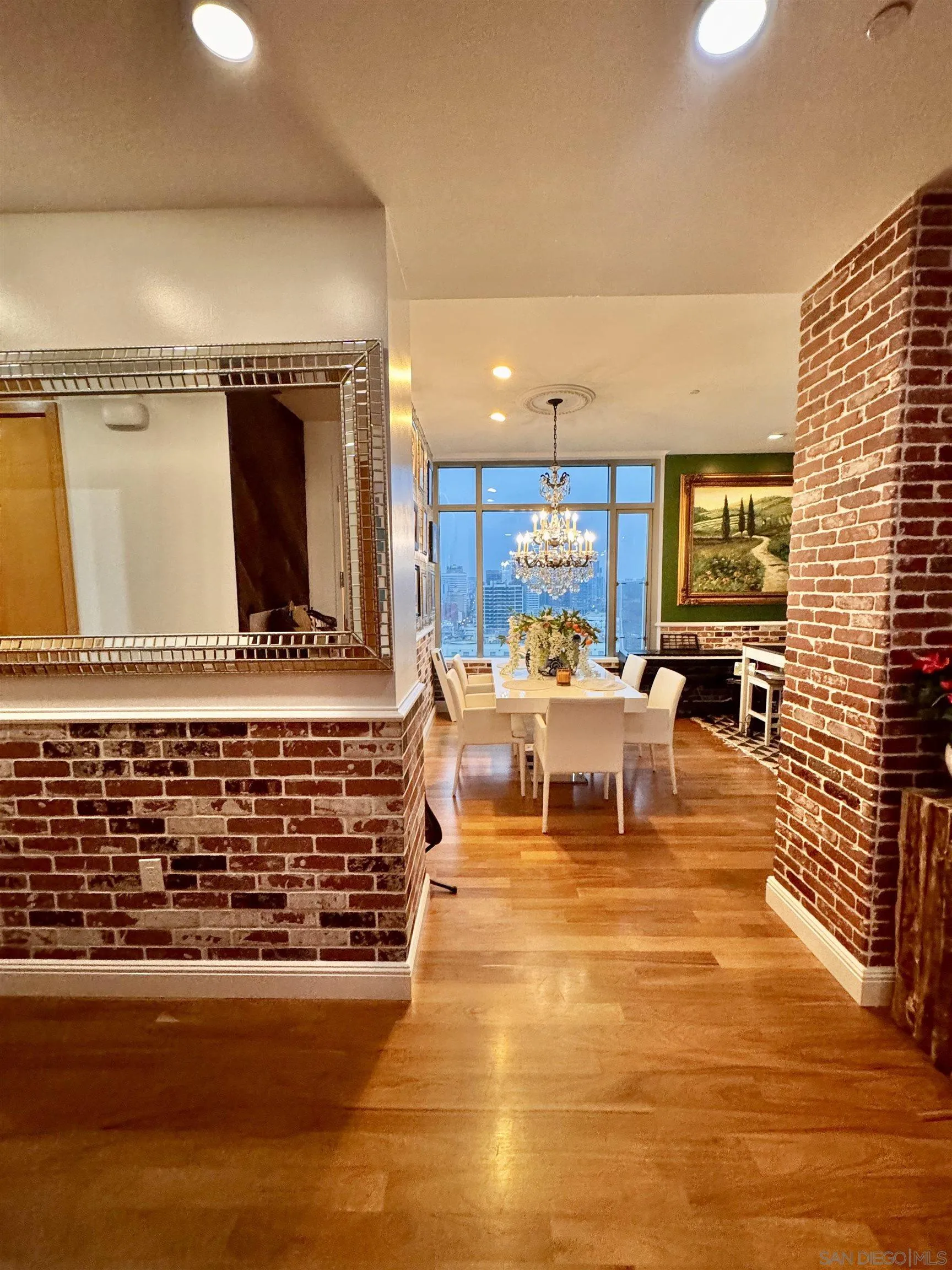 https://cdn.realtyfeed.com/cdn/127/250036609/11619b593455820b5ccc5e15dd06fe0f.webp