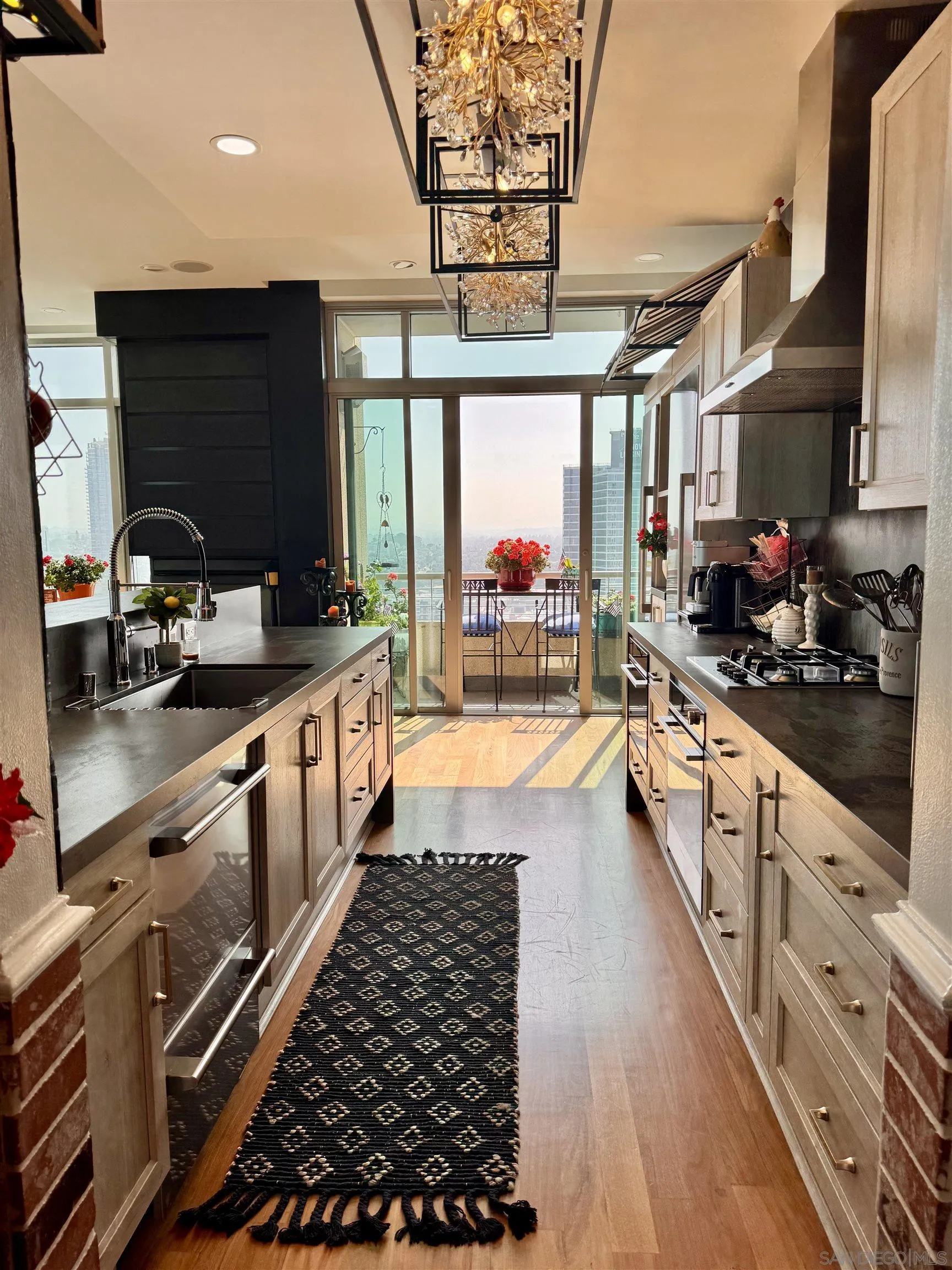 https://cdn.realtyfeed.com/cdn/127/250036609/26a6429b405e56fea5431b5fdd6db1d7.webp