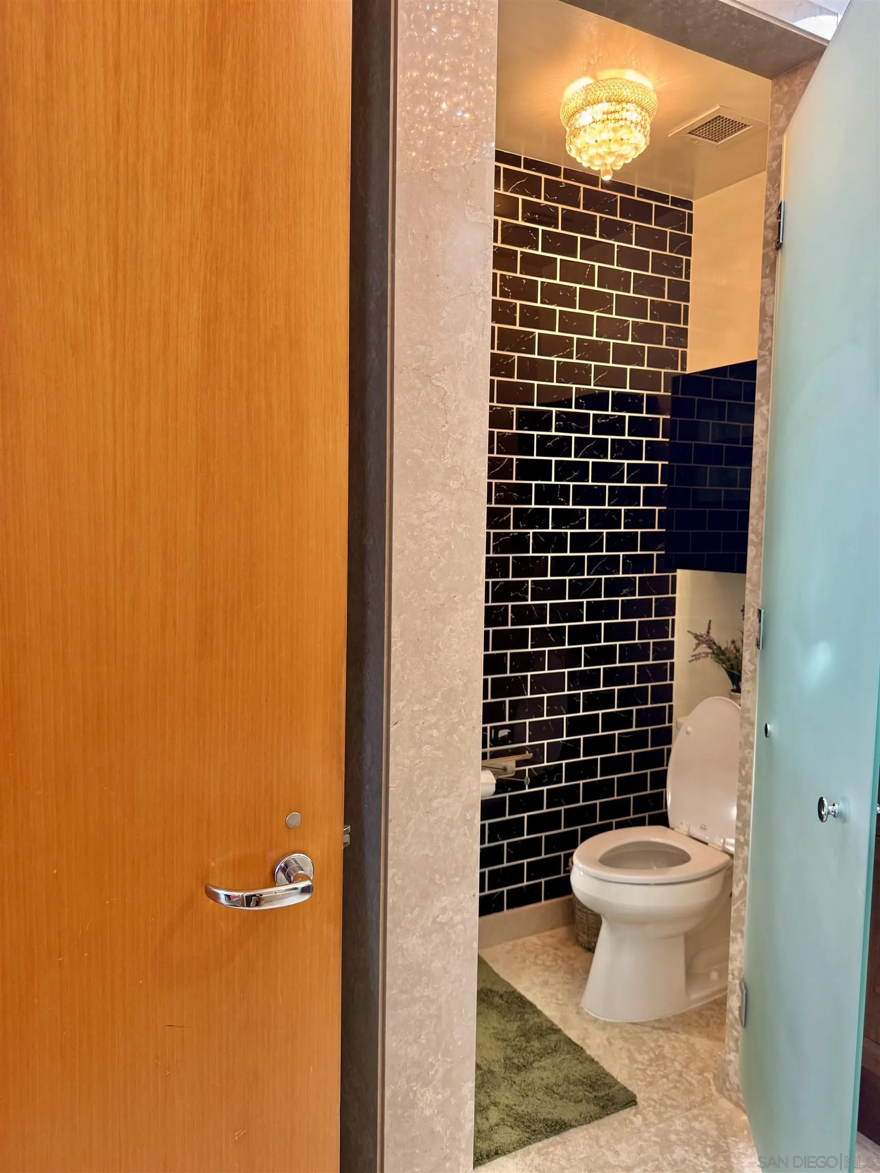 https://cdn.realtyfeed.com/cdn/127/250036609/b4142d7afb2be03b3e810ee50a7c1f68.webp
