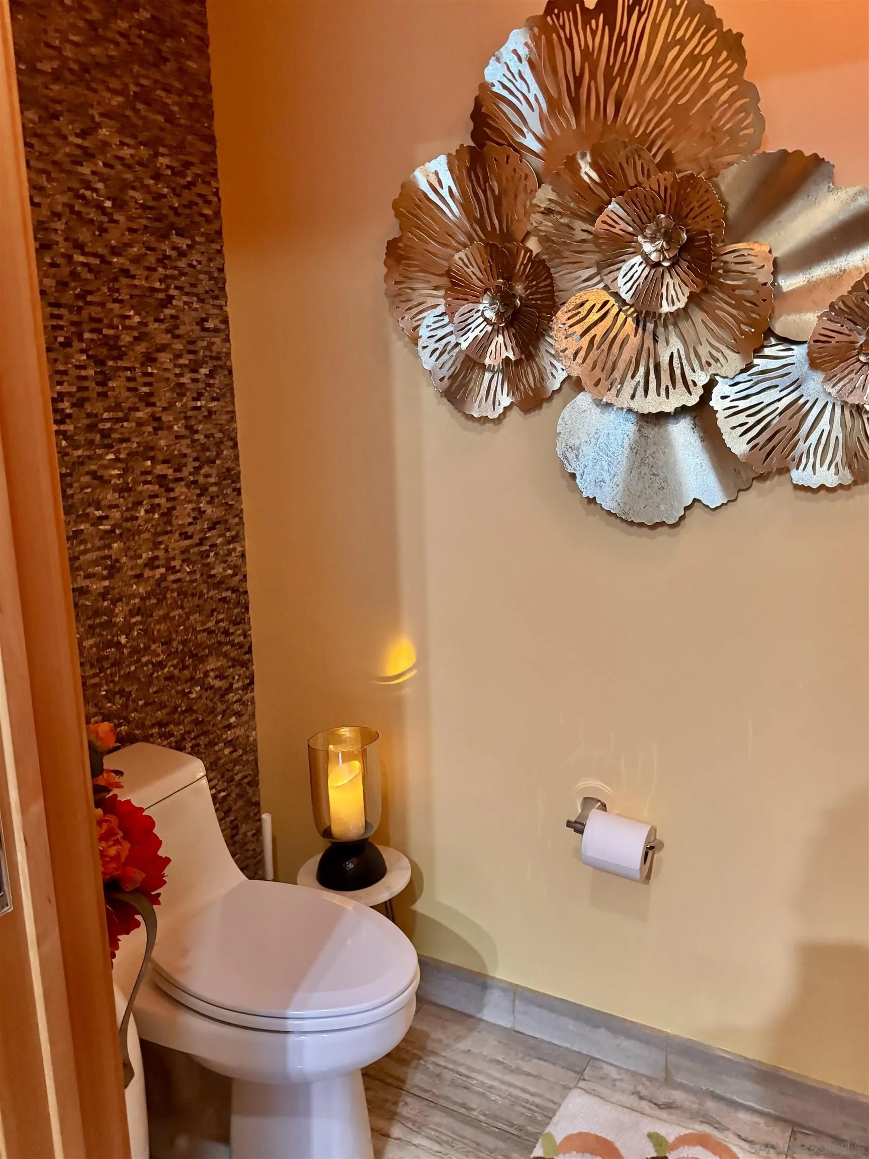 https://cdn.realtyfeed.com/cdn/127/250036609/c4653516e35a9dbc168e90cc3bd30114.webp