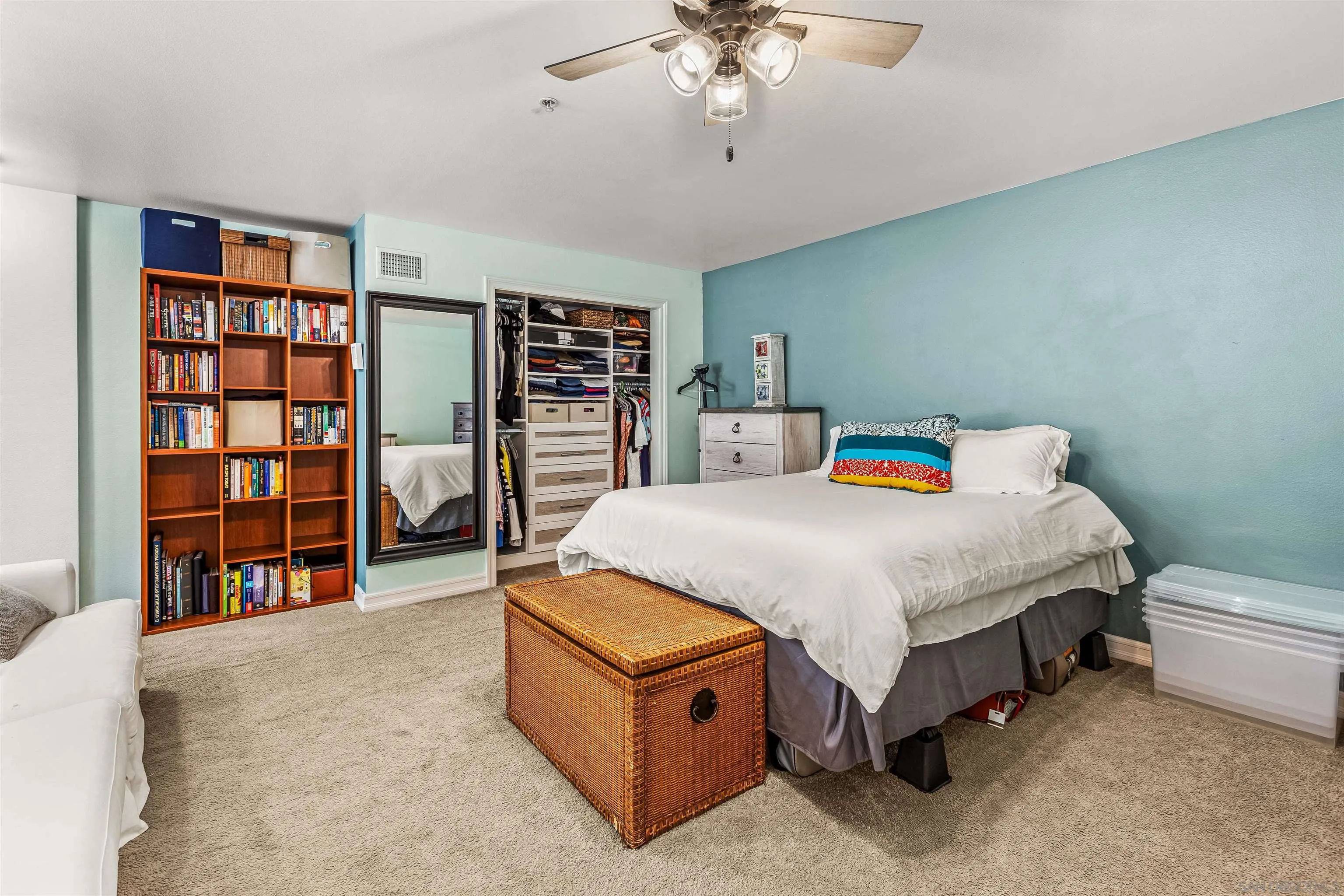 https://cdn.realtyfeed.com/cdn/127/250036611/86b4832044913412a1629be1d4a0466b.webp
