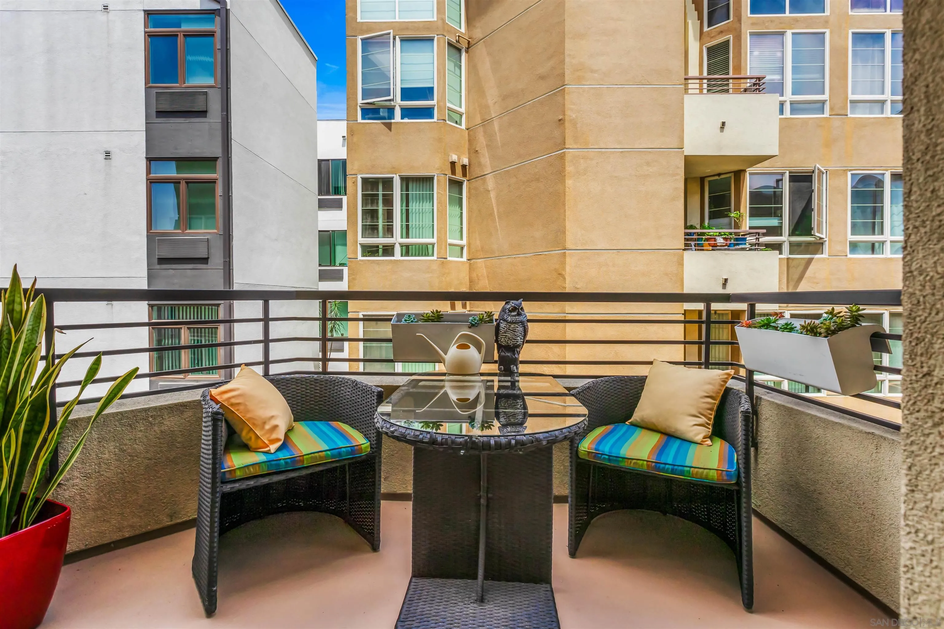 https://cdn.realtyfeed.com/cdn/127/250036611/f10da840e8c2636e4e91987511490e97.webp