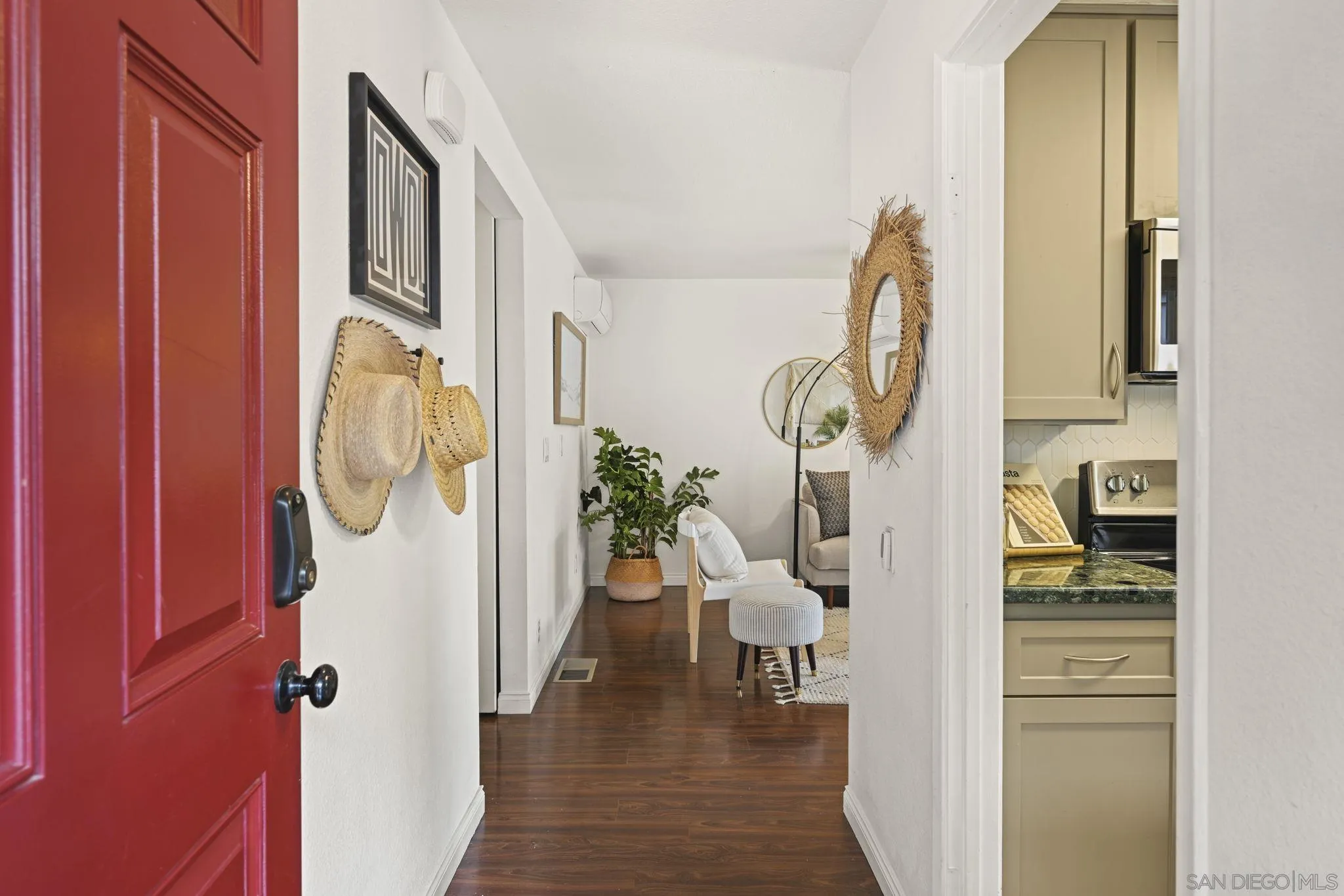 https://cdn.realtyfeed.com/cdn/127/250036615/d5ab1b15f7792dab6c5bf33ba8f93464.webp
