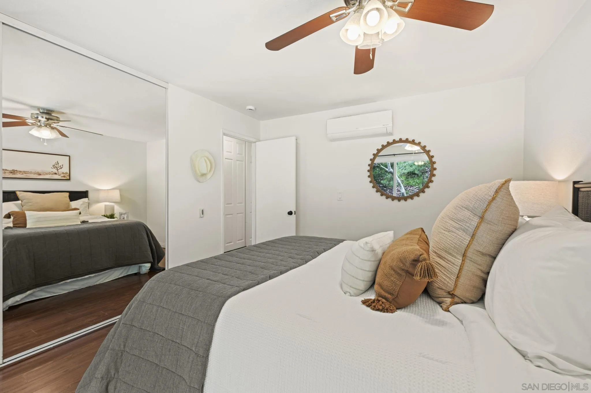 https://cdn.realtyfeed.com/cdn/127/250036615/e02d18405fe9449ec9149a5b33ae58d3.webp