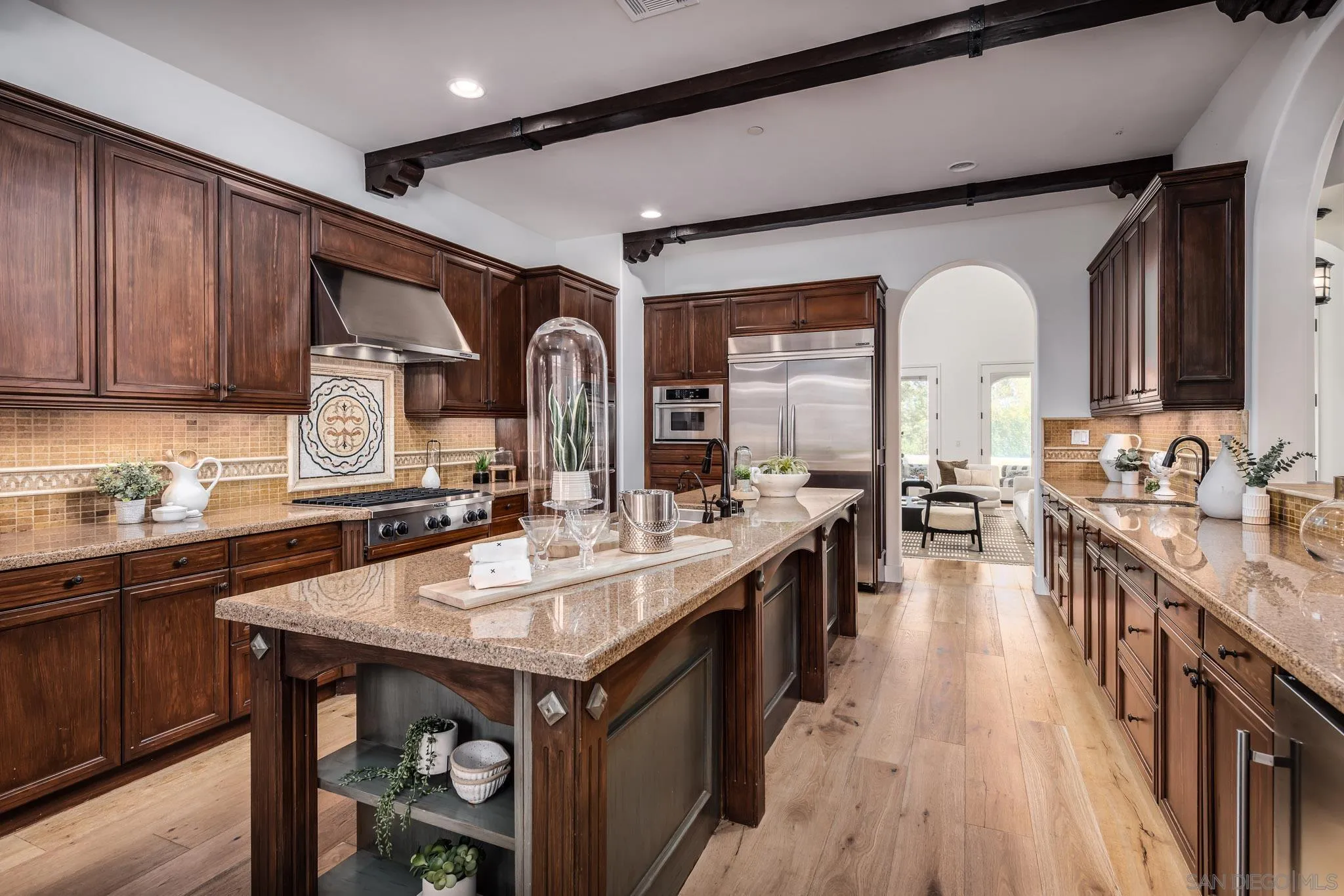 https://cdn.realtyfeed.com/cdn/127/250036619/758809a8090c9dba74621ad0c65dcae8.webp
