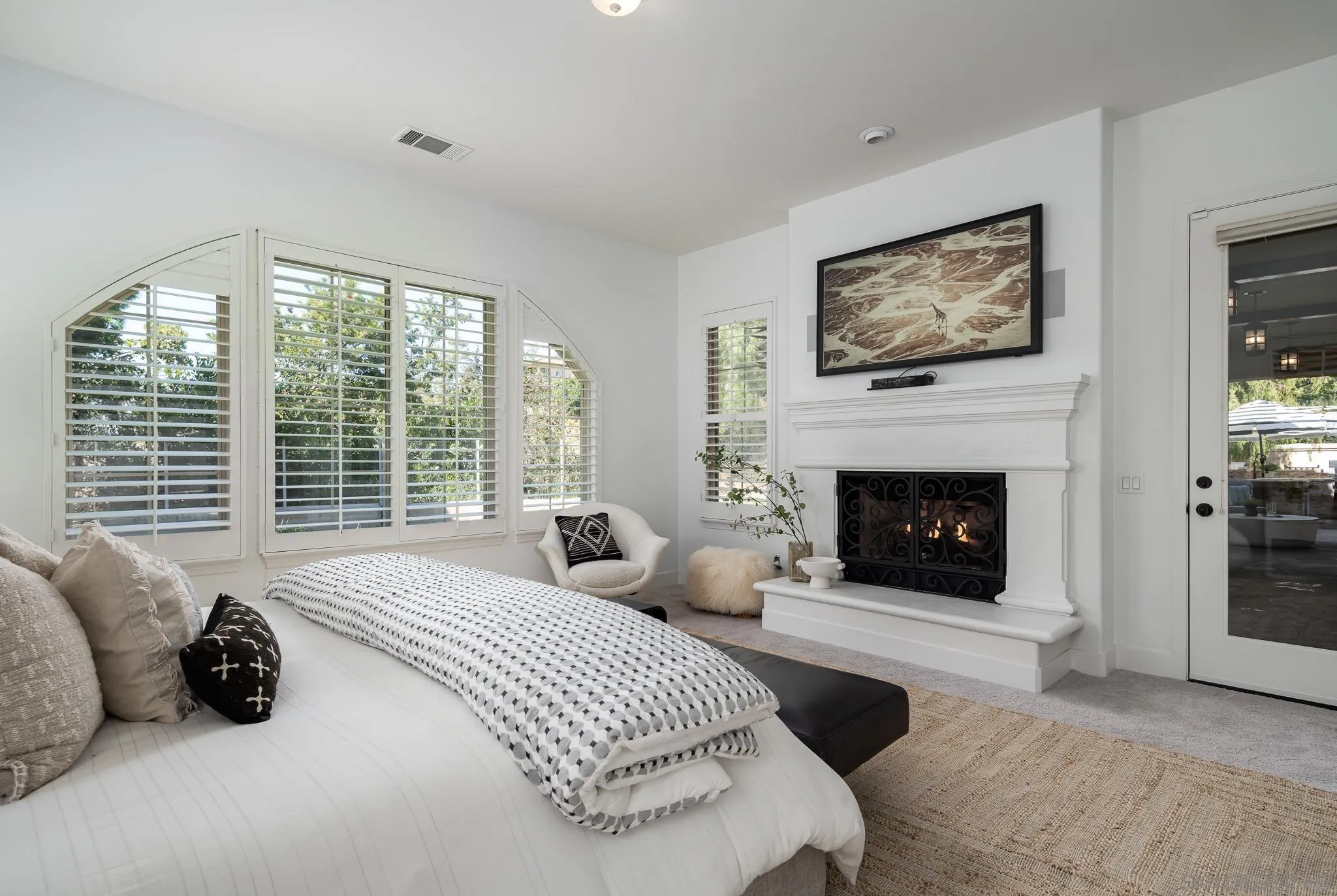https://cdn.realtyfeed.com/cdn/127/250036619/9e7b0f4213e1f02be4f1f73140fe4112.webp