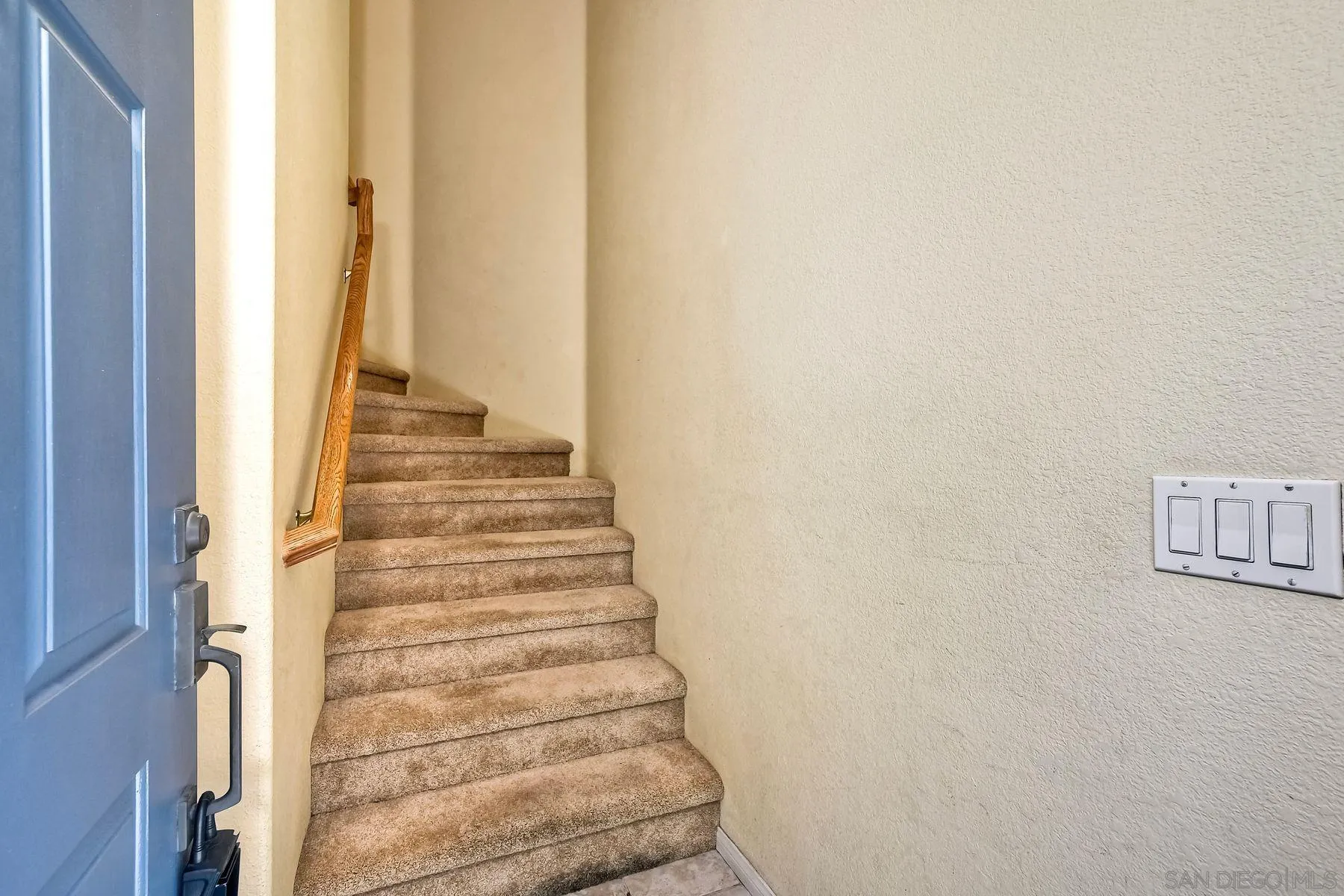 https://cdn.realtyfeed.com/cdn/127/250036622/249805641de455784cbc7668215e6c1b.webp
