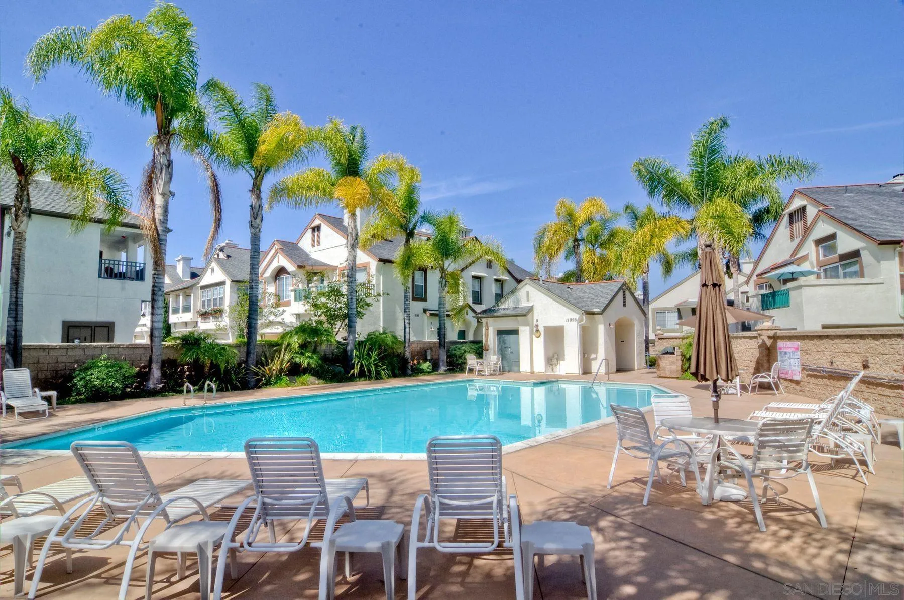 https://cdn.realtyfeed.com/cdn/127/250036622/a73adda08bd48e0c1f3cd7e71c61af04.webp