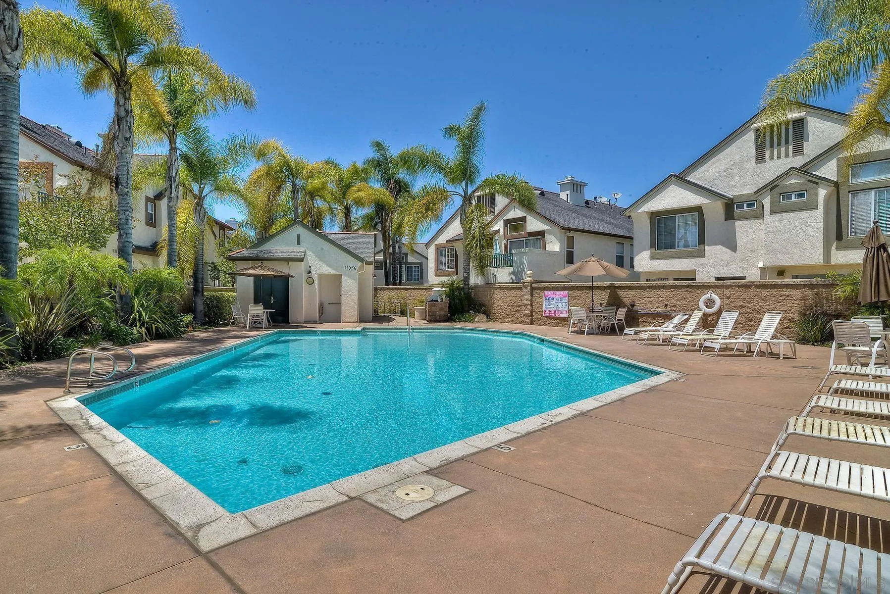 https://cdn.realtyfeed.com/cdn/127/250036622/efcfe54a96b52f84551b6b35ab89f385.webp