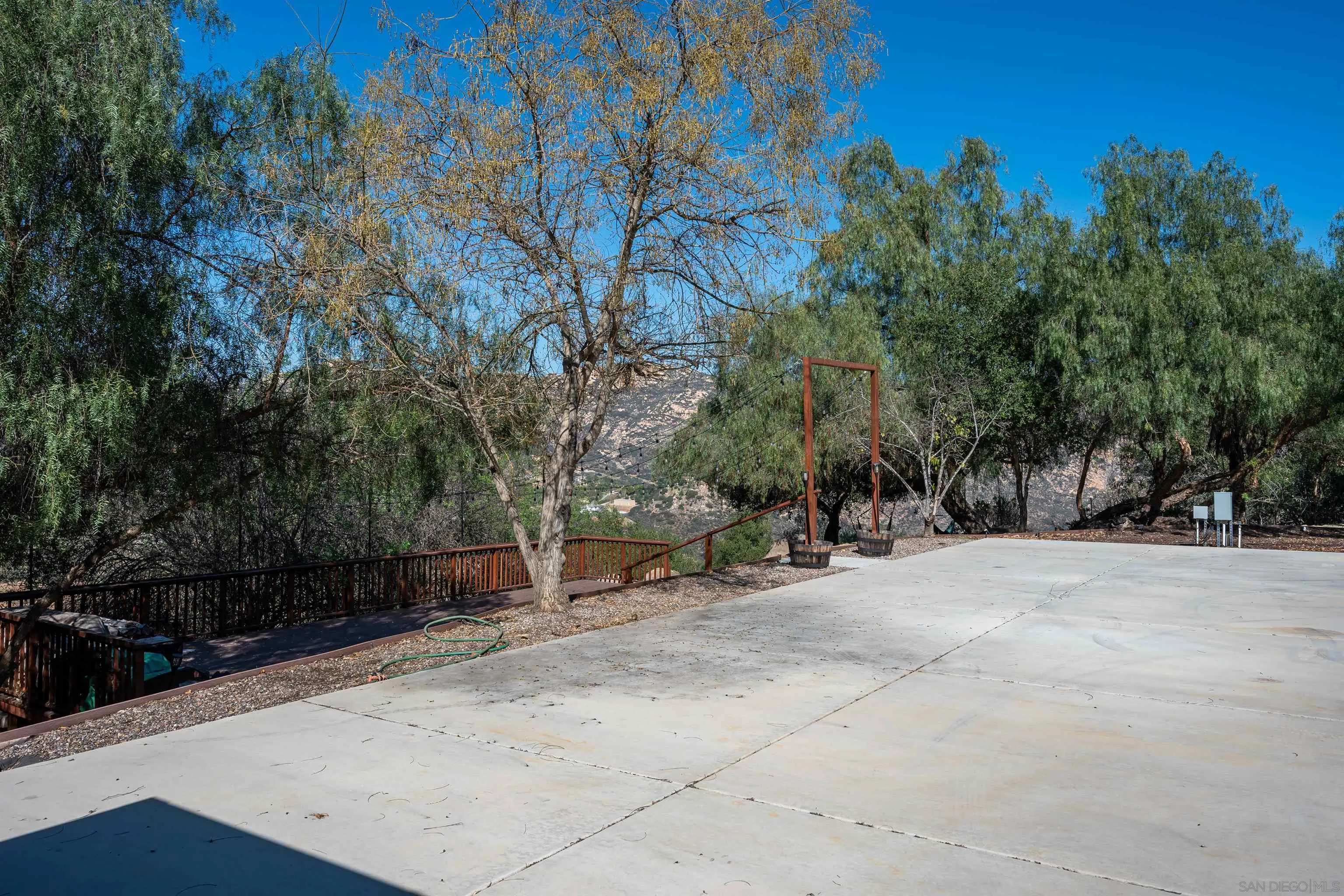 https://cdn.realtyfeed.com/cdn/127/250036625/06f0f42b2883220274668a34e6bed0ab.webp
