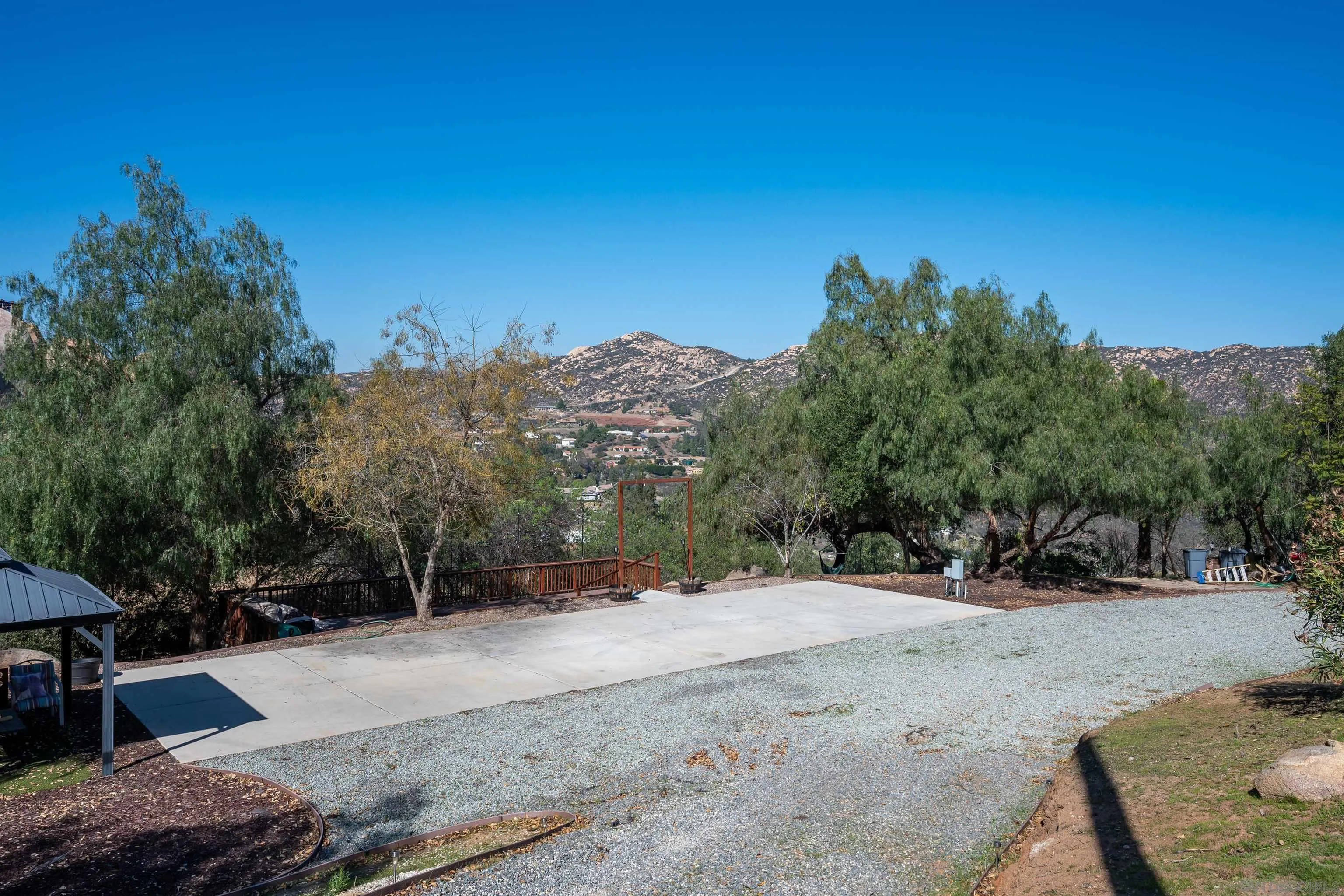 https://cdn.realtyfeed.com/cdn/127/250036625/20f82f9f947f12c844cdf699d72c412f.webp
