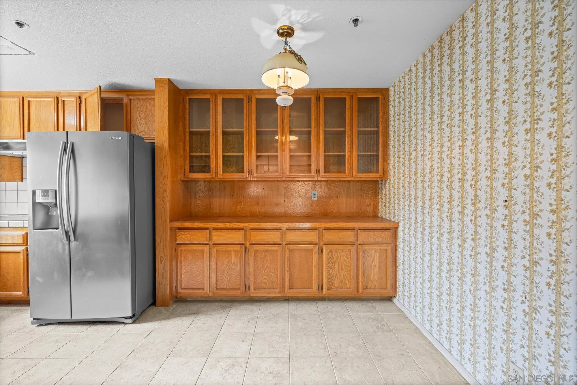 https://cdn.realtyfeed.com/cdn/127/250036626/497238f4195e134fb4bd5b4b46df8cd6.webp
