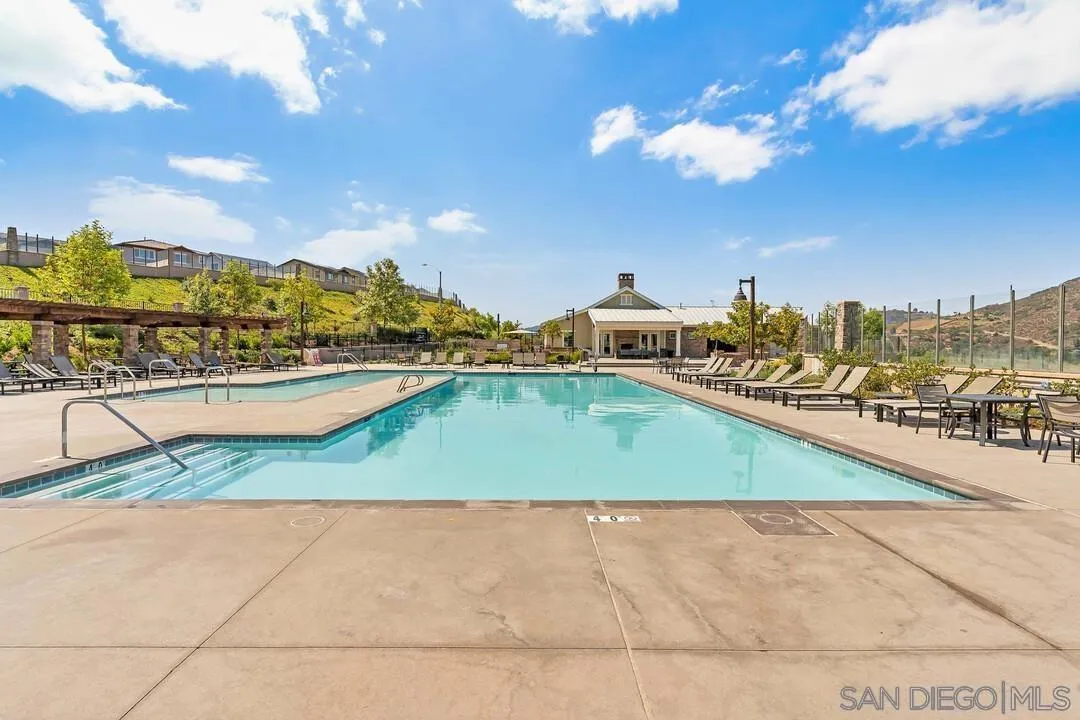 https://cdn.realtyfeed.com/cdn/127/250036627/53119fbe260f992e8474fc250eb0737f.webp