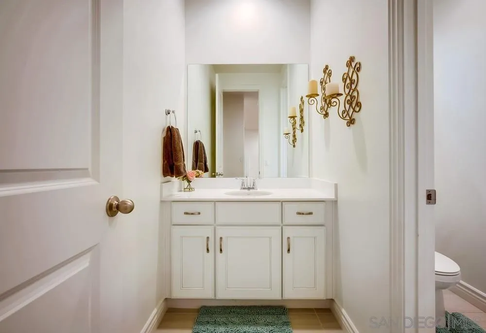 https://cdn.realtyfeed.com/cdn/127/250036627/98c7435bf4e376e480feb460c76c7b46.webp