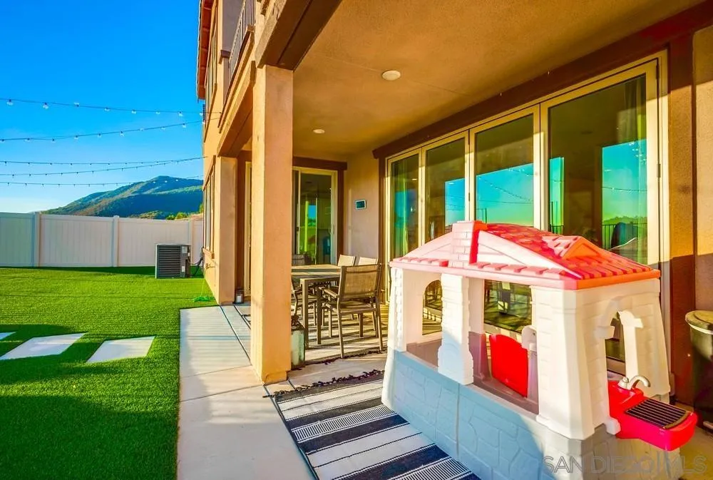 https://cdn.realtyfeed.com/cdn/127/250036627/e0109cbb18347da4bed3a143dc2e45c5.webp