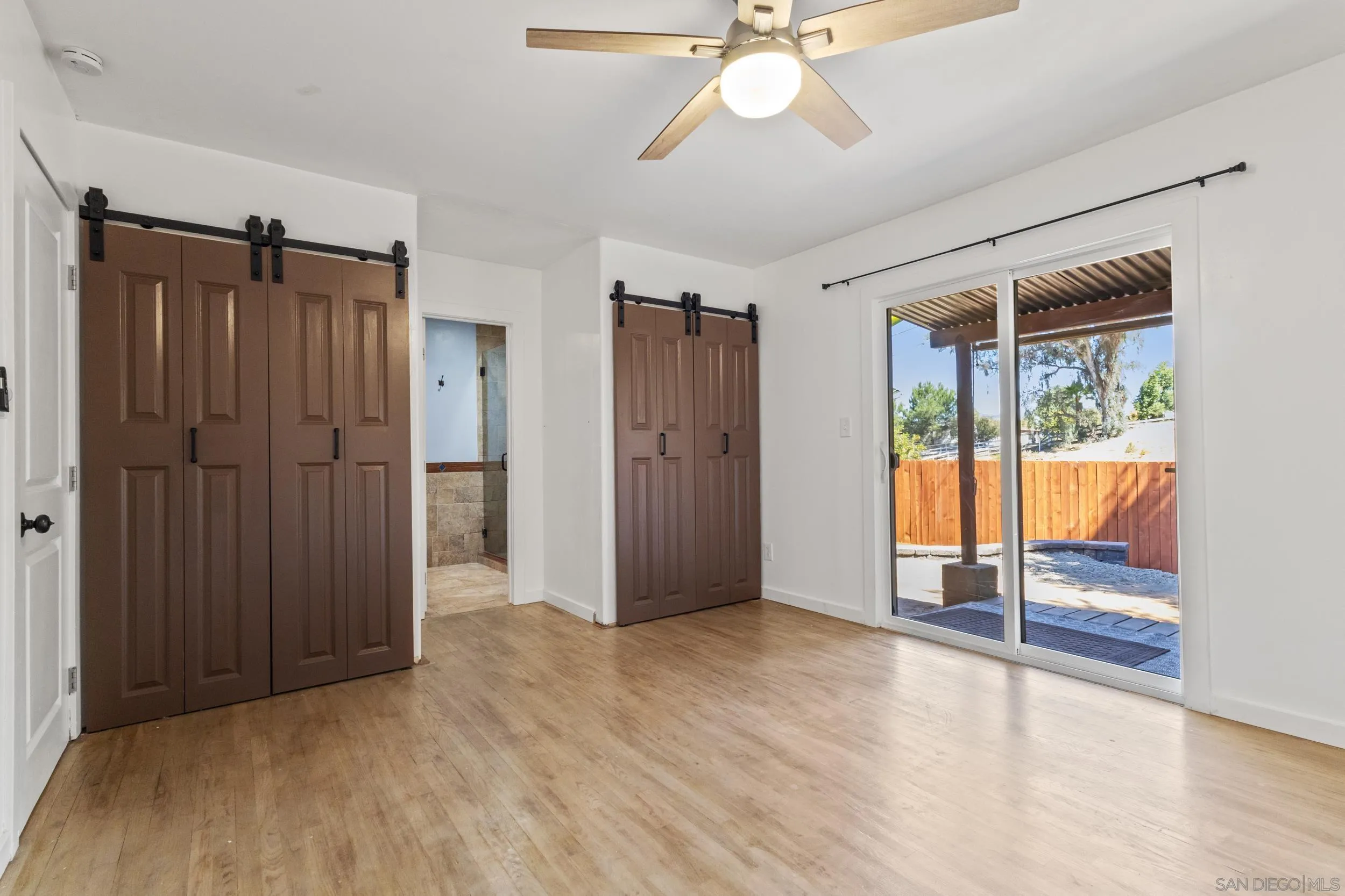 https://cdn.realtyfeed.com/cdn/127/250036631/3c2944ed1e922f491c57a8e112f31d8d.webp