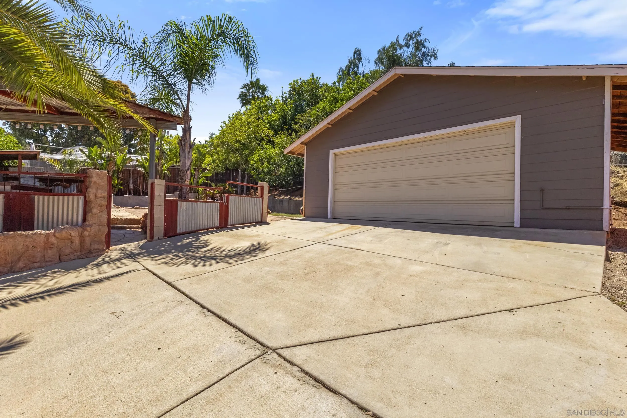 15415 Saint Lucy Ln, El Cajon, CA 92021 Sold Property