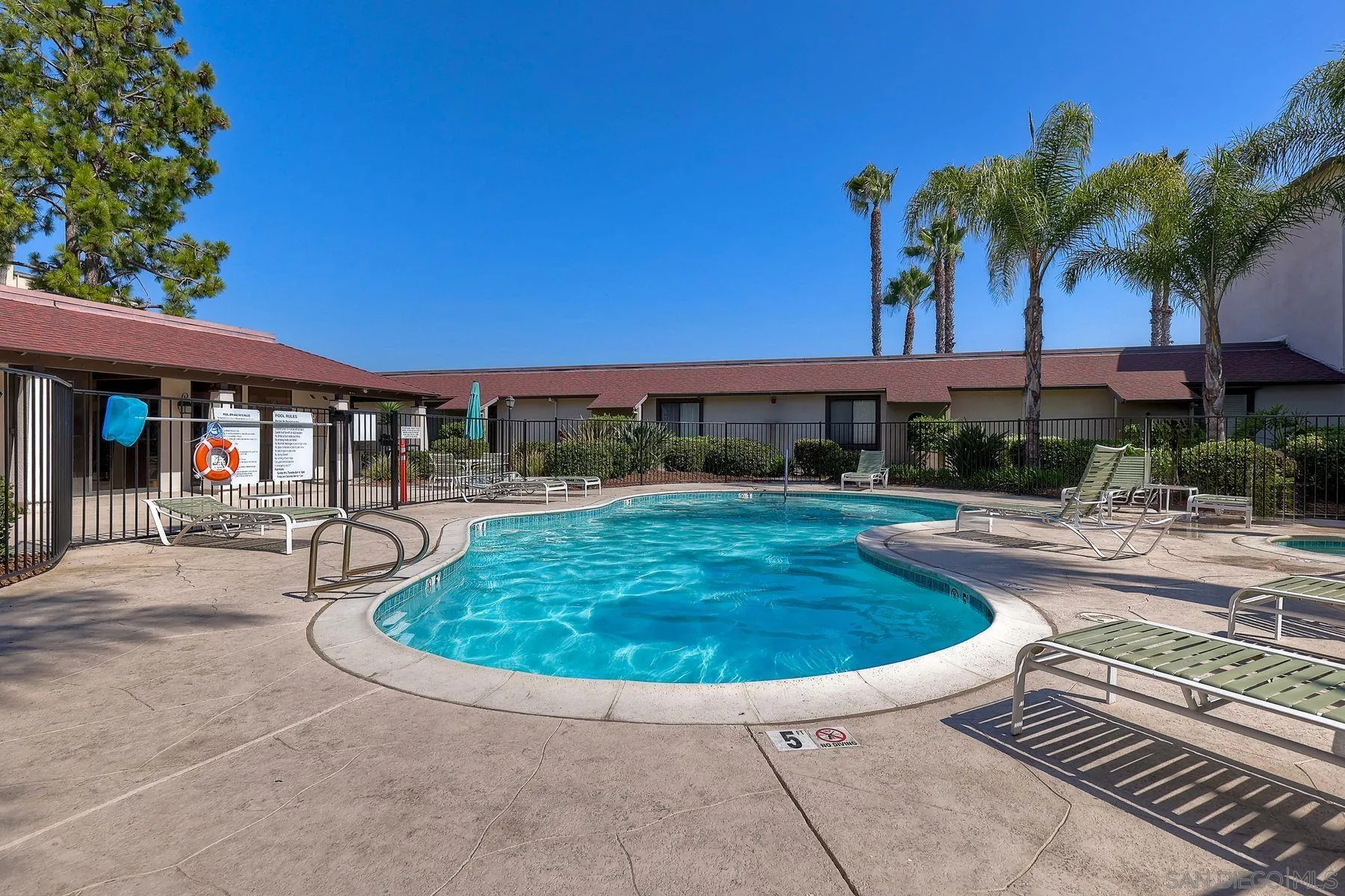 https://cdn.realtyfeed.com/cdn/127/250036633/ac7d79409ee62c2942870c50ab837686.webp
