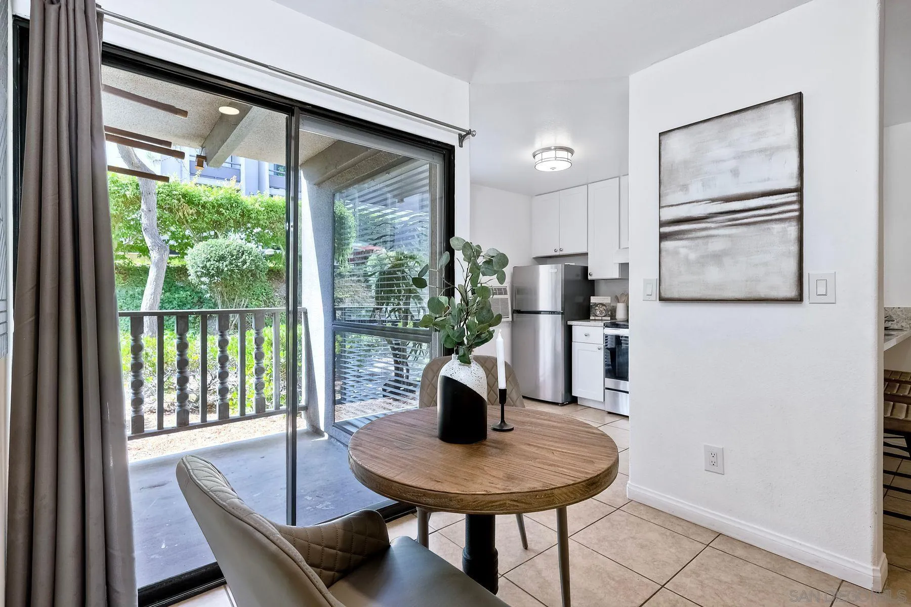 https://cdn.realtyfeed.com/cdn/127/250036633/e1ad6e2507f40d4124ef572e7bdab6a9.webp