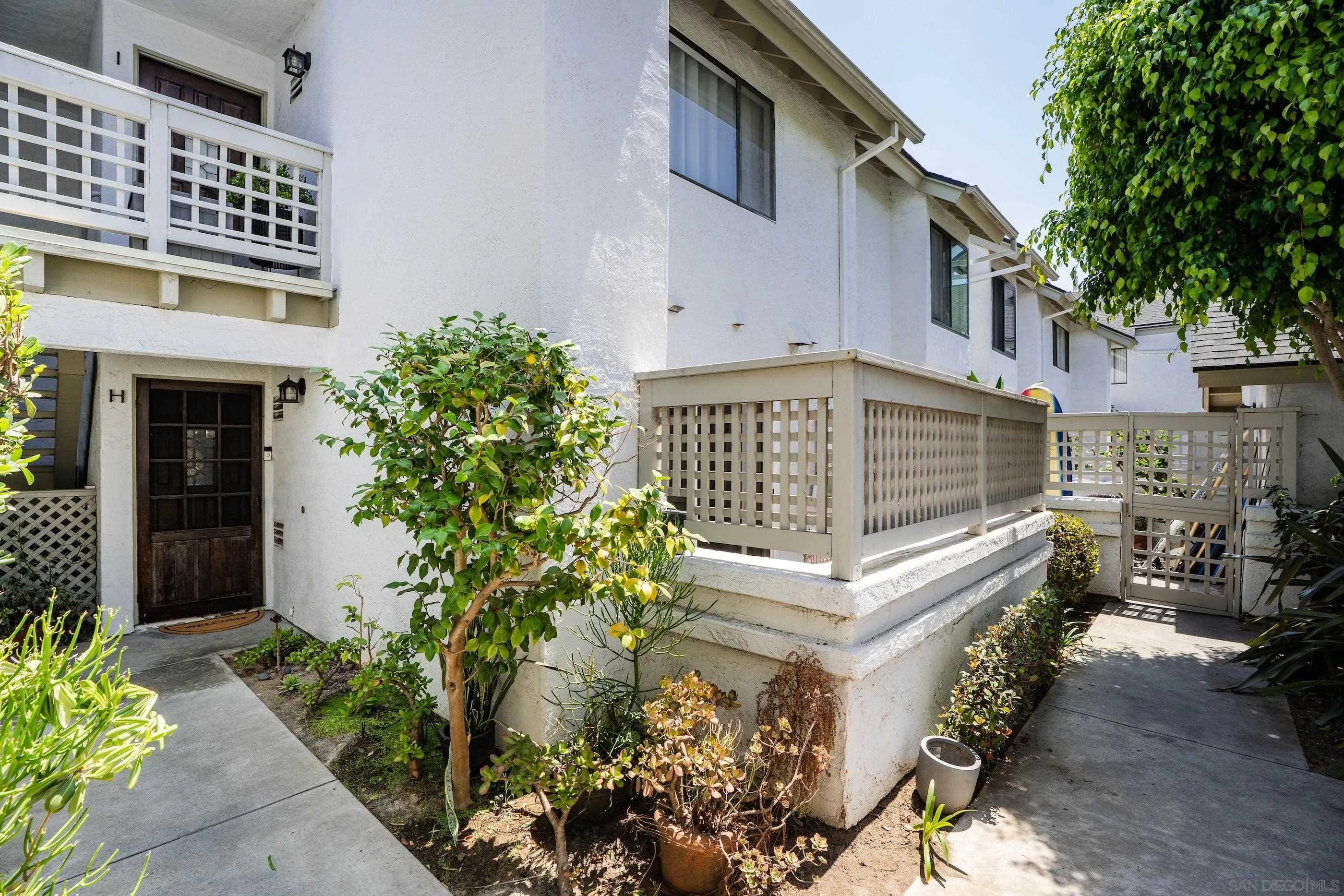 https://cdn.realtyfeed.com/cdn/127/250036634/17ea5a84043b1db0a5b3e5a105b2d1fe.webp