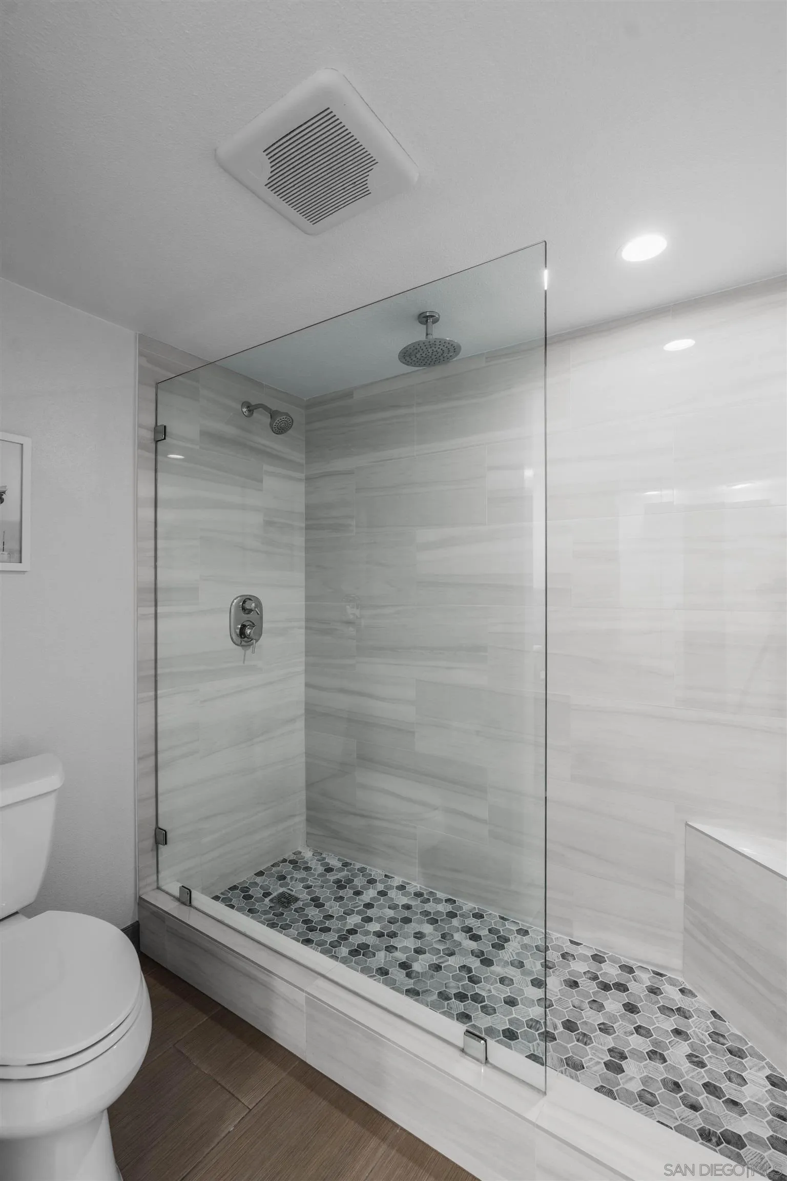 https://cdn.realtyfeed.com/cdn/127/250036634/859ef4e5e051d5765e75d3767b2eca6b.webp
