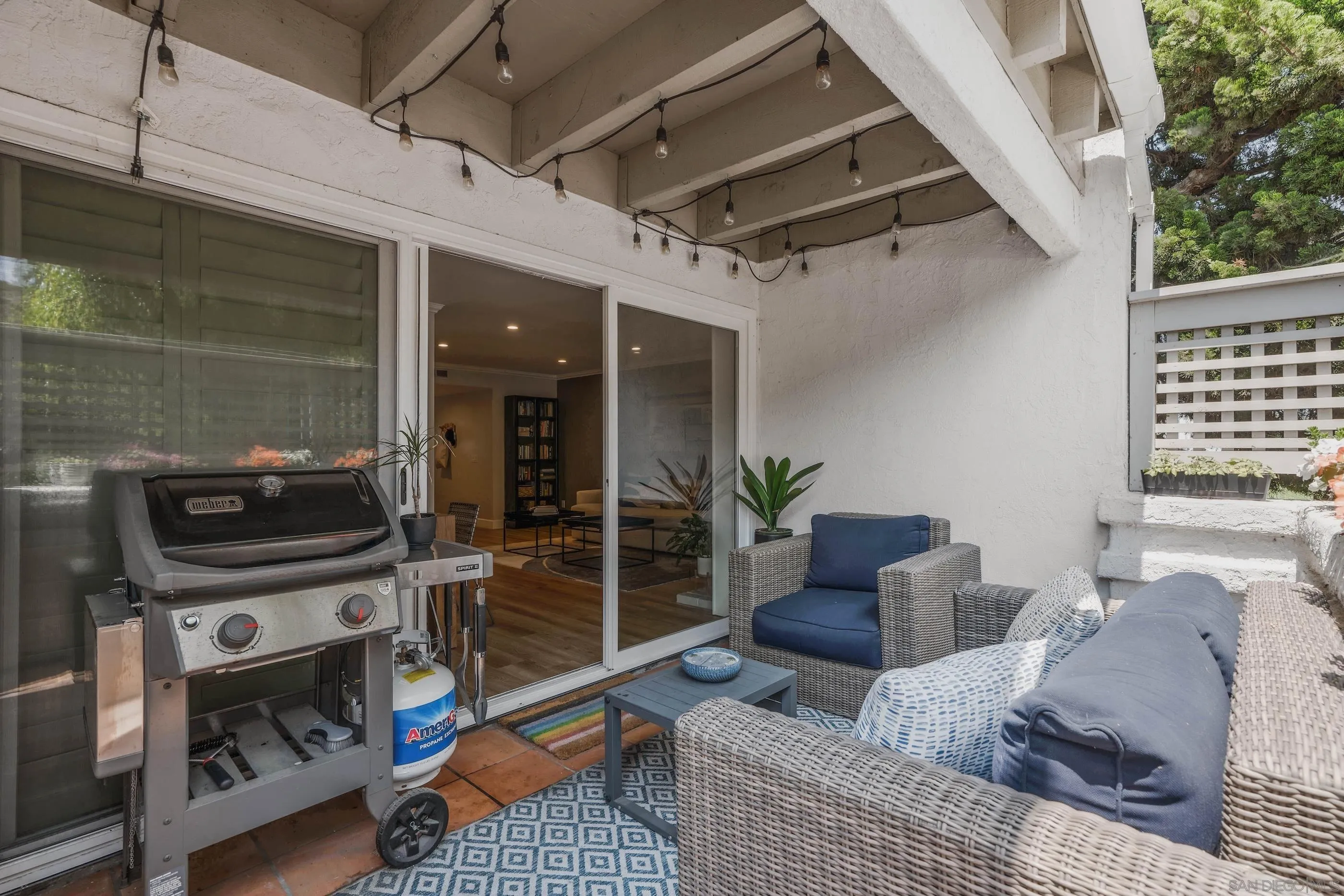 https://cdn.realtyfeed.com/cdn/127/250036634/8cc88ea149a23c82f66b3f7c26ca37d4.webp