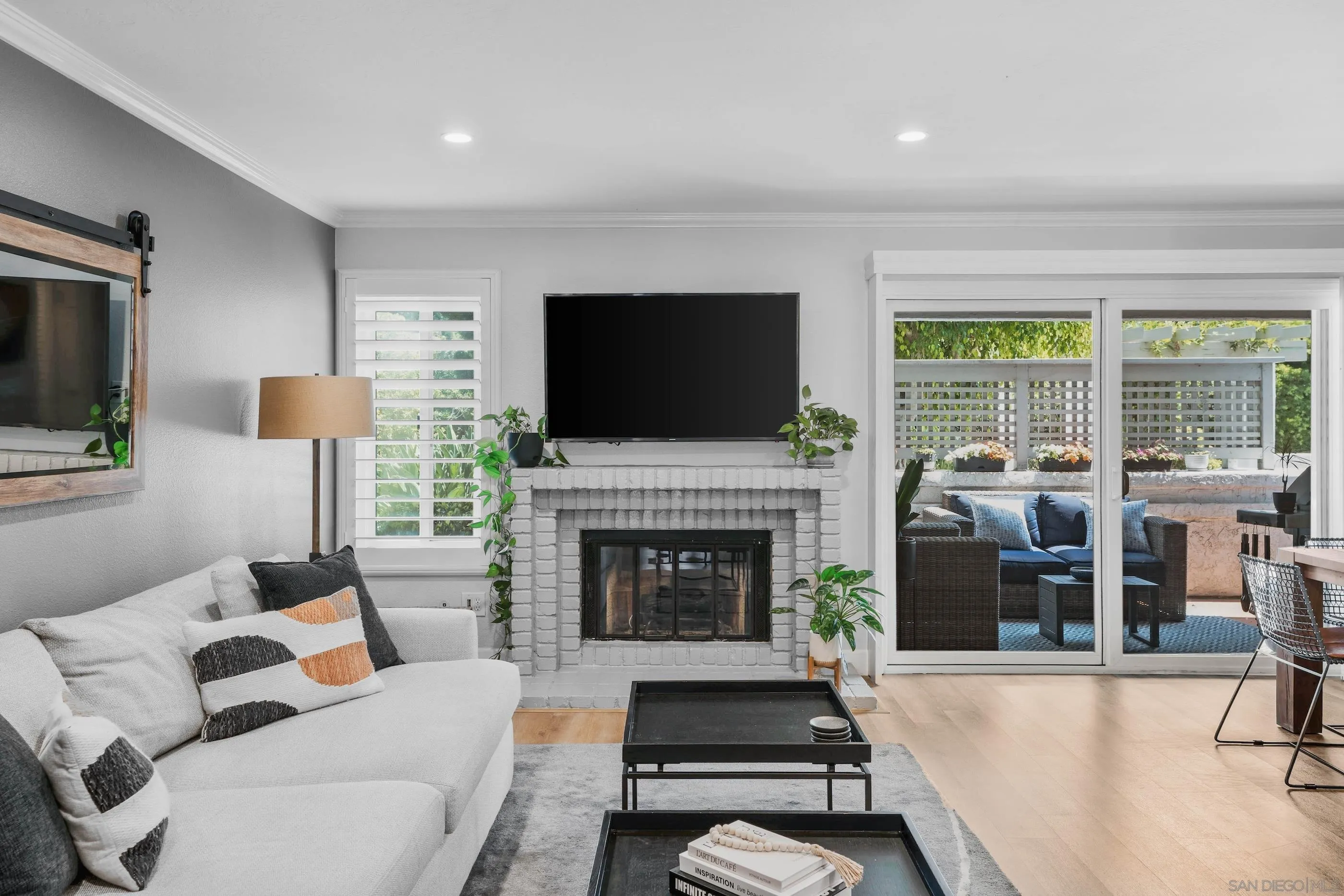 https://cdn.realtyfeed.com/cdn/127/250036634/c298a6f00c46f37fb36622e315a06160.webp