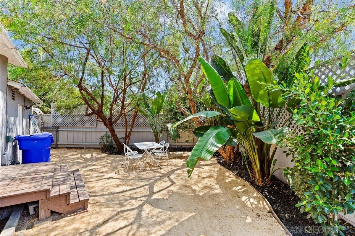 https://cdn.realtyfeed.com/cdn/127/250036635/2ce47acb89700c4653a706d75f2d13a0.webp