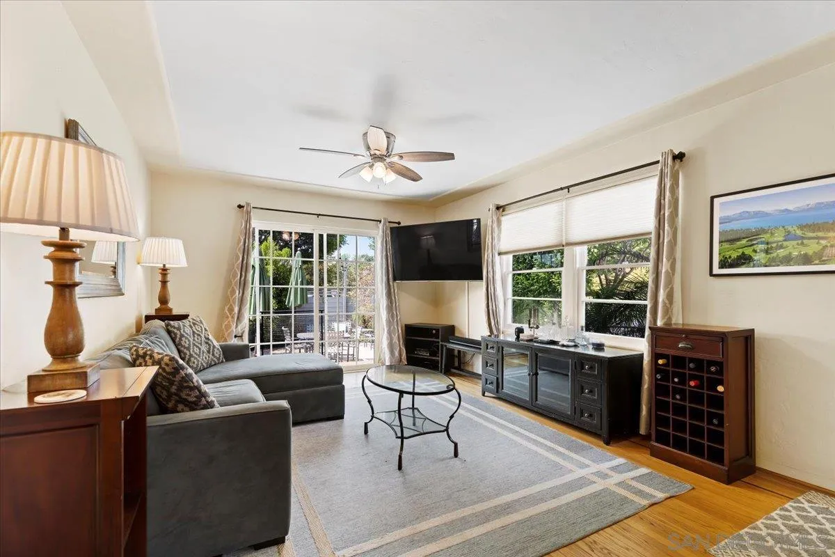 https://cdn.realtyfeed.com/cdn/127/250036635/57552be343e13a4c6aa771b2d17c7f03.webp