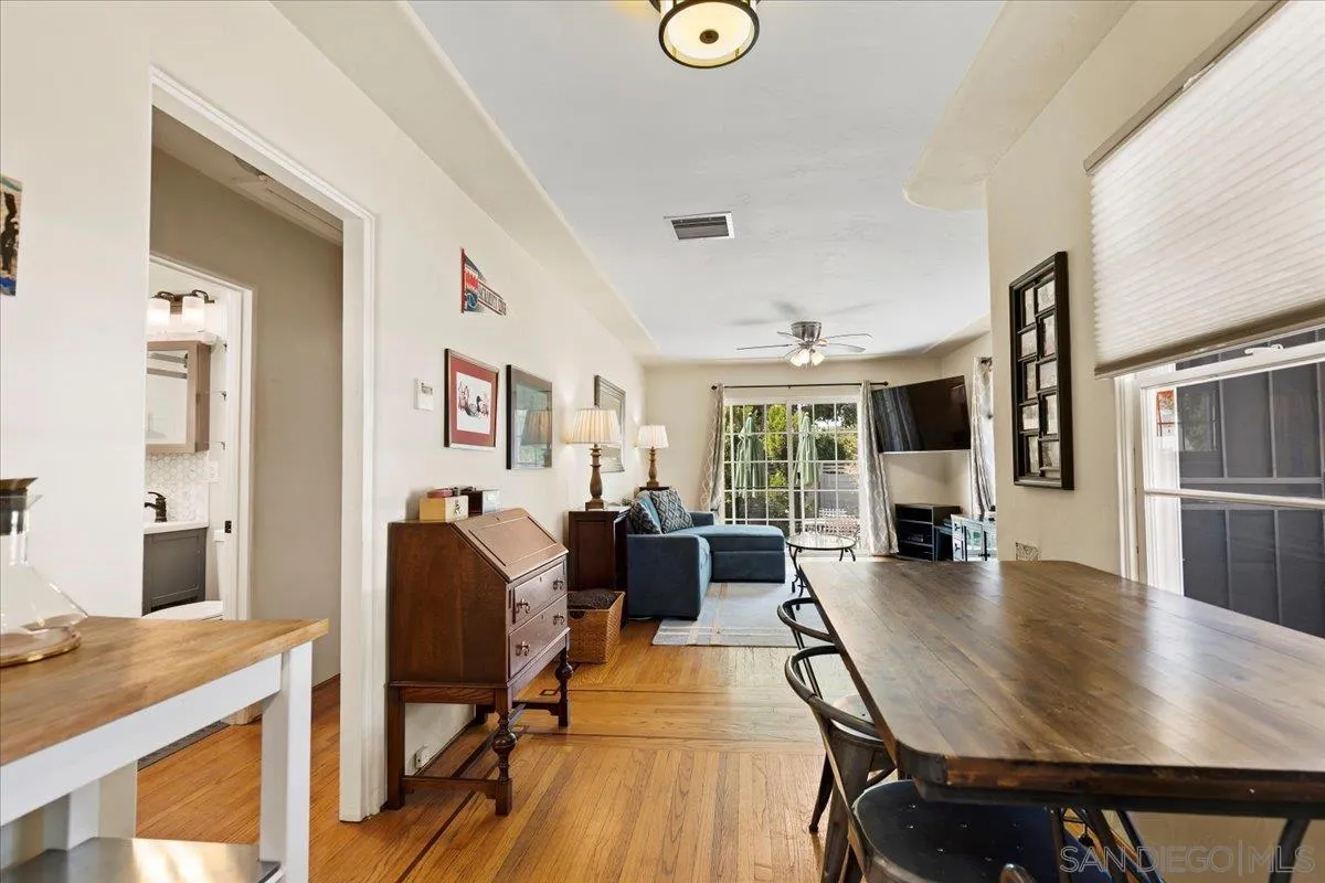 https://cdn.realtyfeed.com/cdn/127/250036635/e516c404ab6e4447415d4c2404866db6.webp